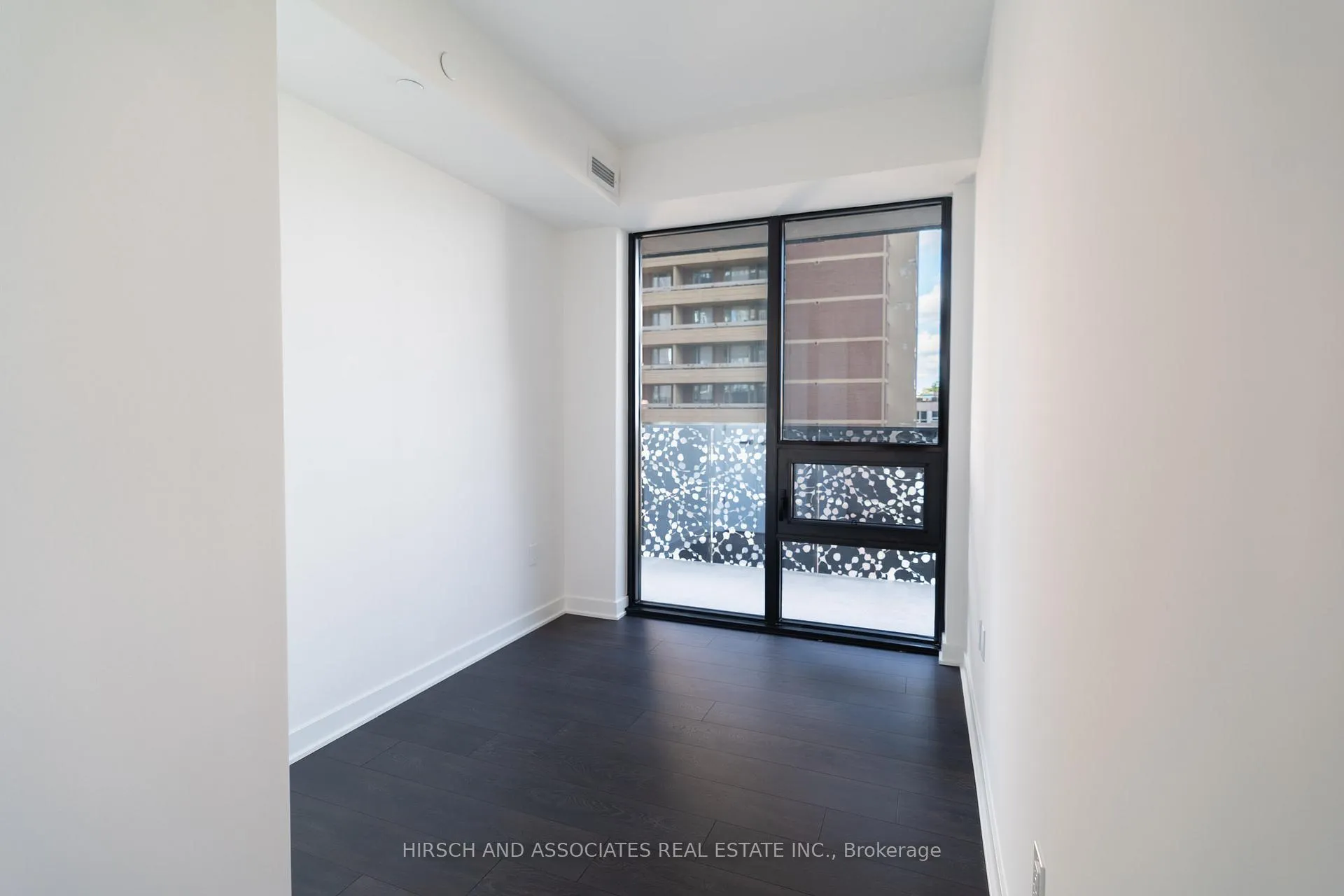 Photo 16 of Unit 1403, 55 Charles Street E, Toronto, Church-Yonge Corridor — HOMEH
