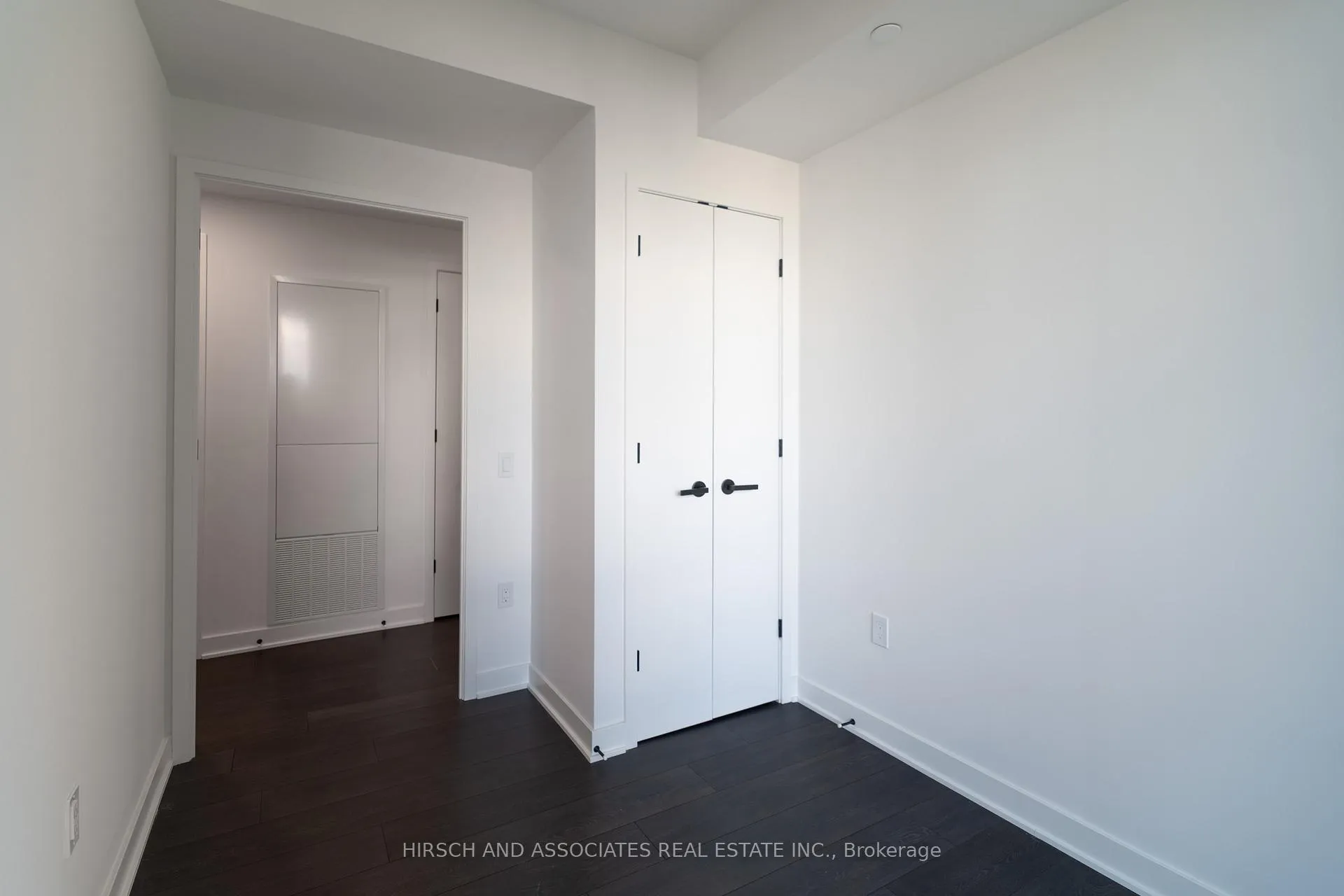 Photo 17 of Unit 1403, 55 Charles Street E, Toronto, Church-Yonge Corridor — HOMEH