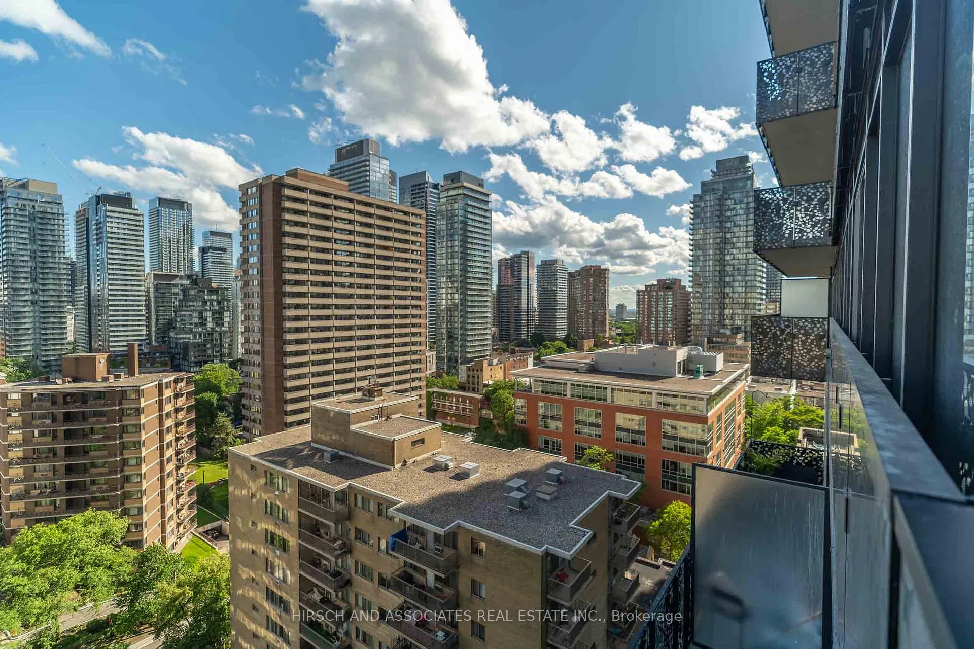 Photo 21 of Unit 1403, 55 Charles Street E, Toronto, Church-Yonge Corridor — HOMEH