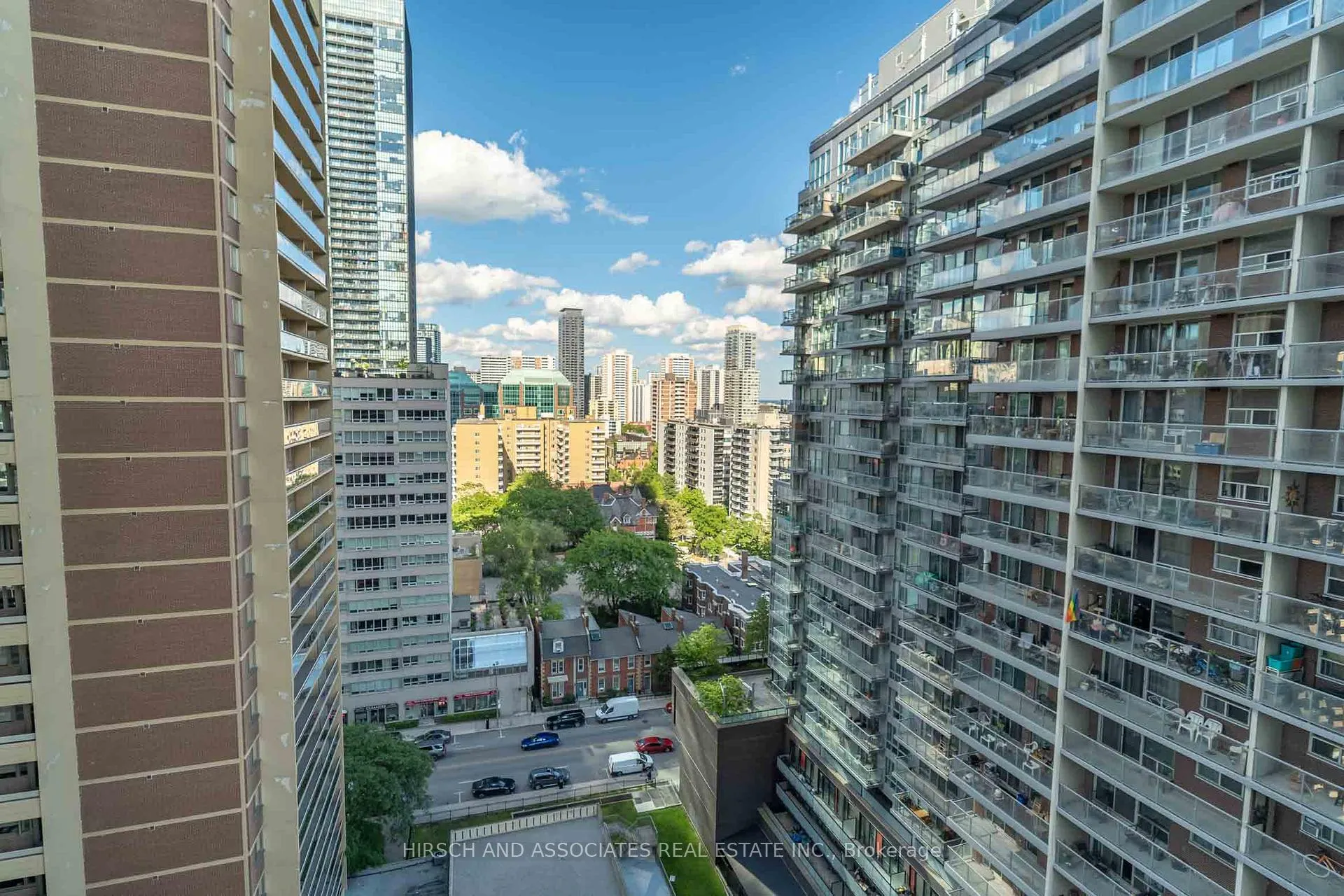 Photo 23 of Unit 1403, 55 Charles Street E, Toronto, Church-Yonge Corridor — HOMEH
