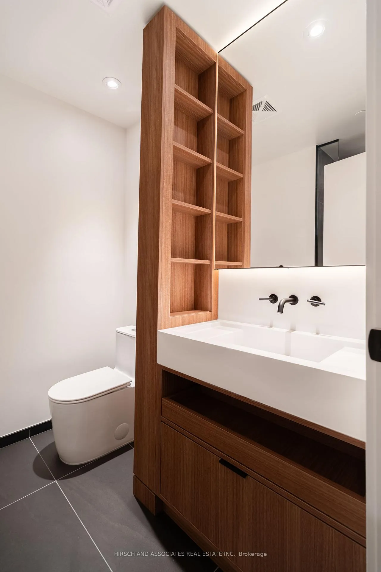 Photo 32 of Unit 1403, 55 Charles Street E, Toronto, Church-Yonge Corridor — HOMEH