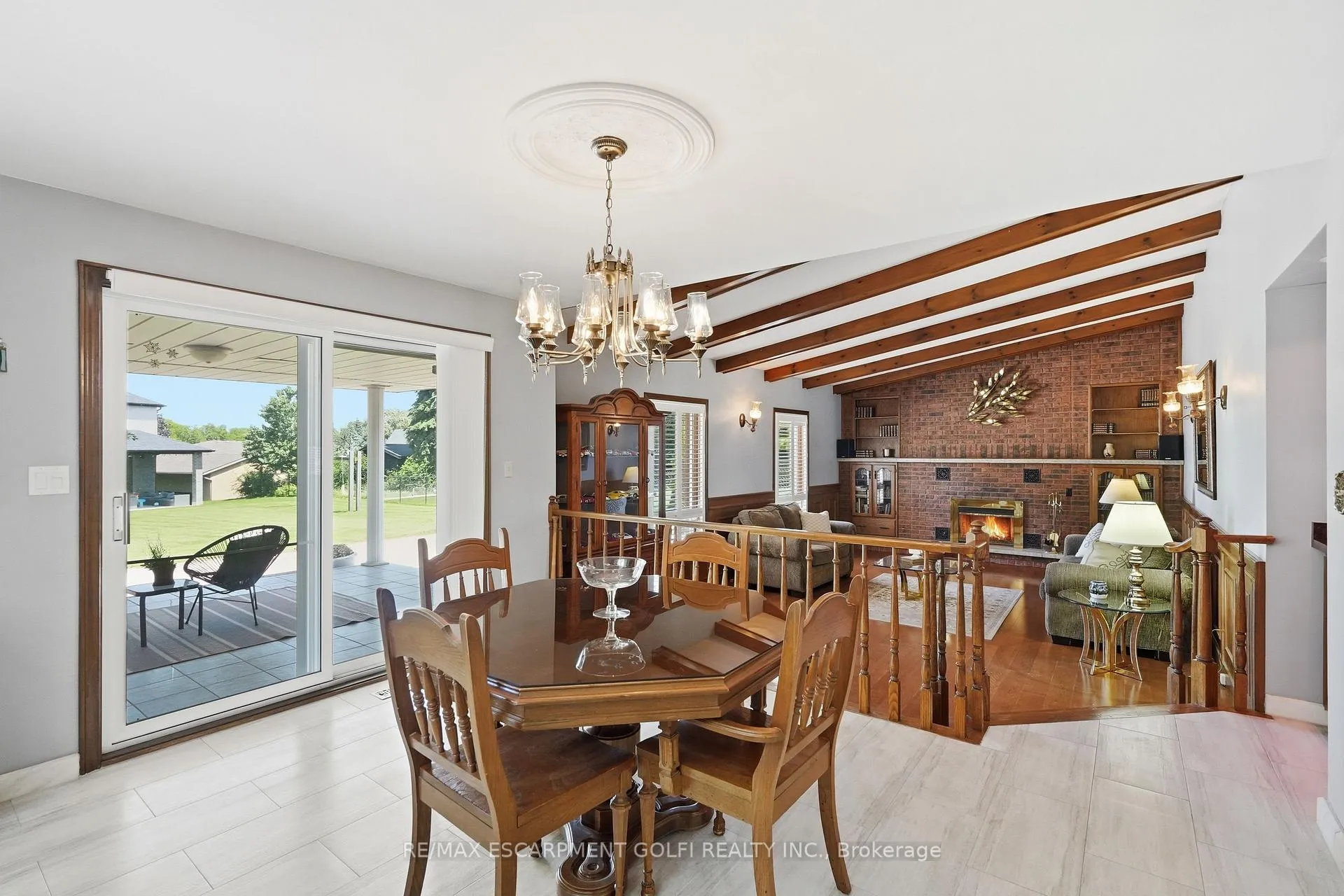 Photo 10 of 24 Renfrew Drive, Thorold, Confederation Heights — HOMEH