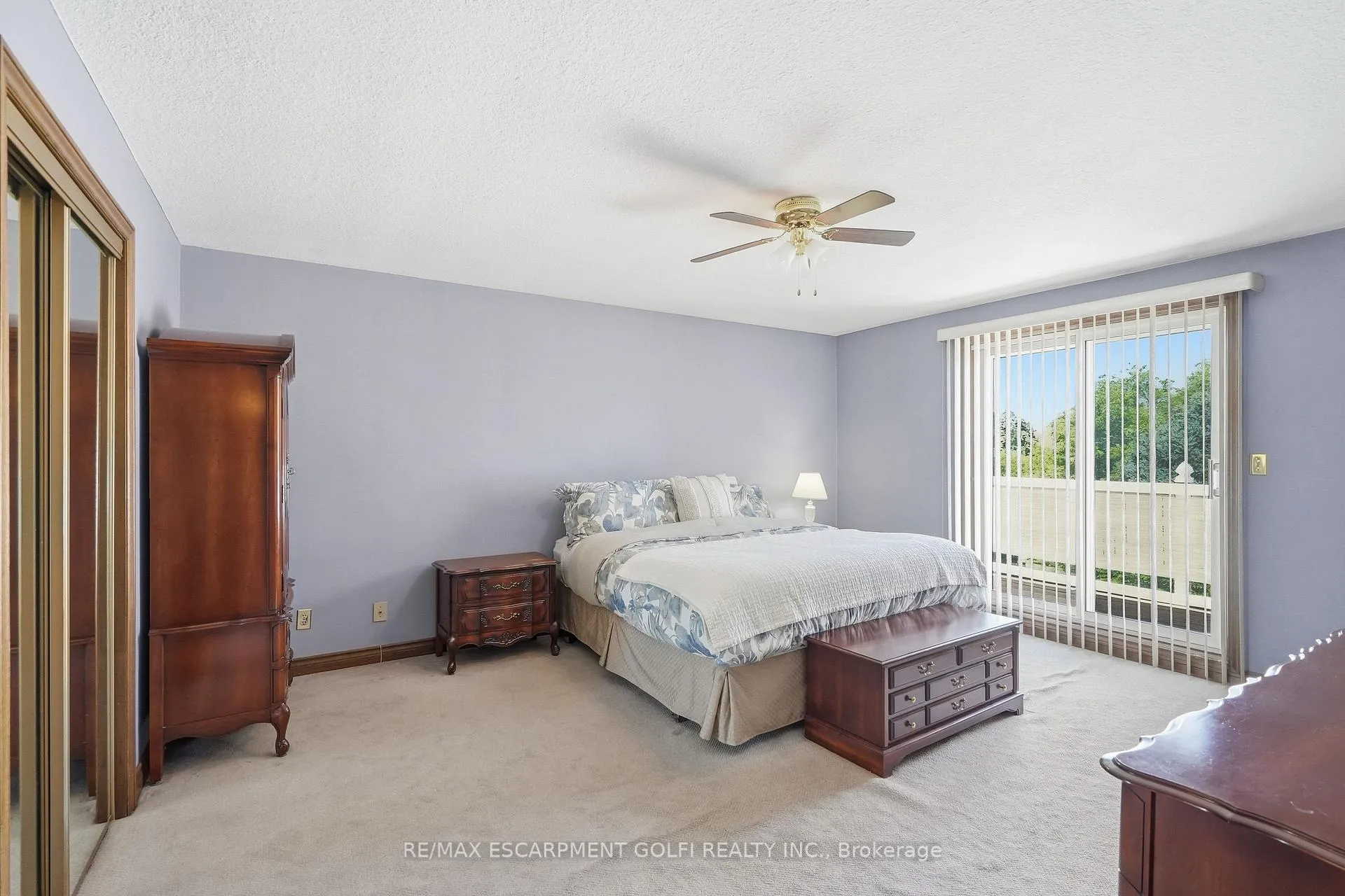 Photo 17 of 24 Renfrew Drive, Thorold, Confederation Heights — HOMEH