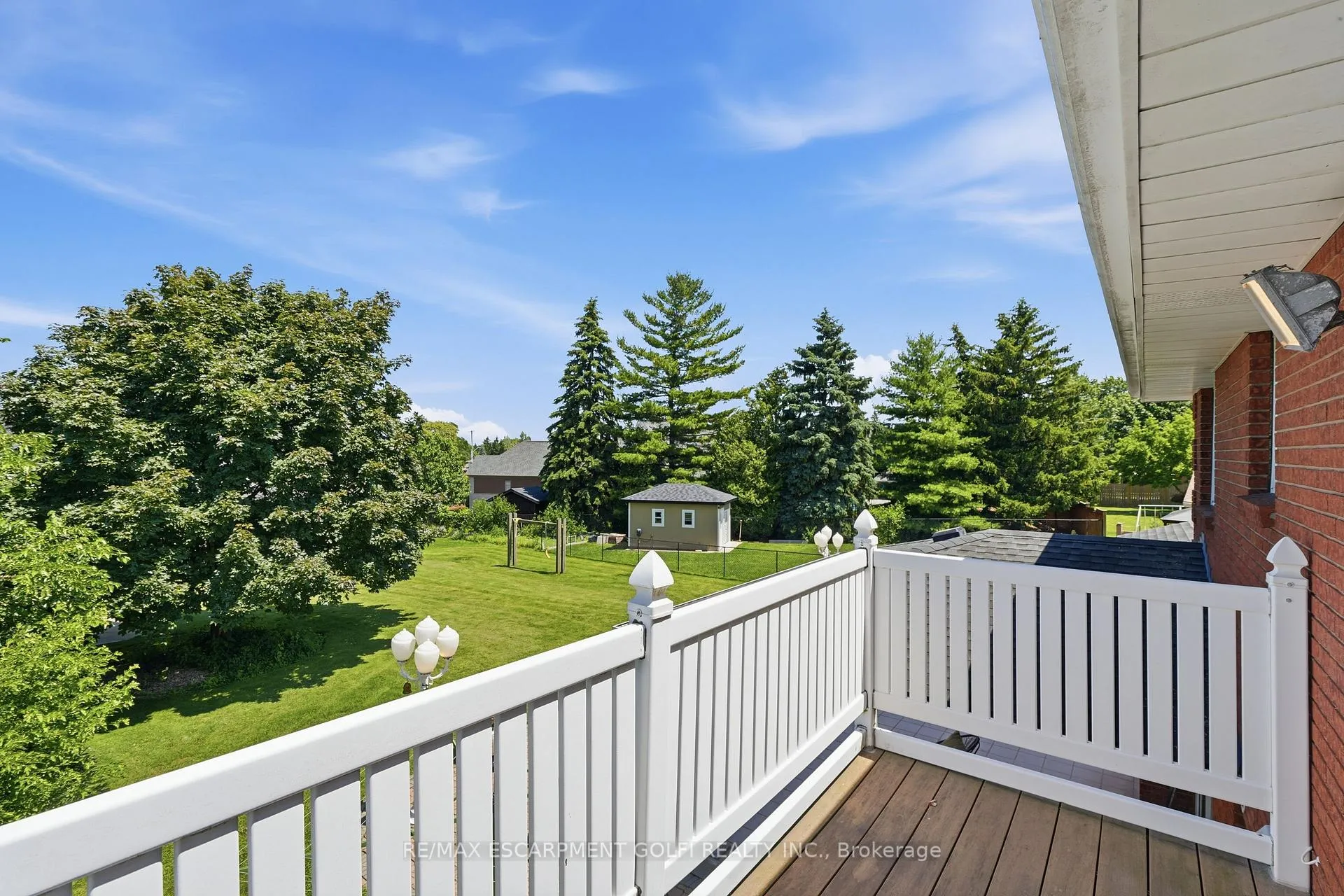 Photo 20 of 24 Renfrew Drive, Thorold, Confederation Heights — HOMEH