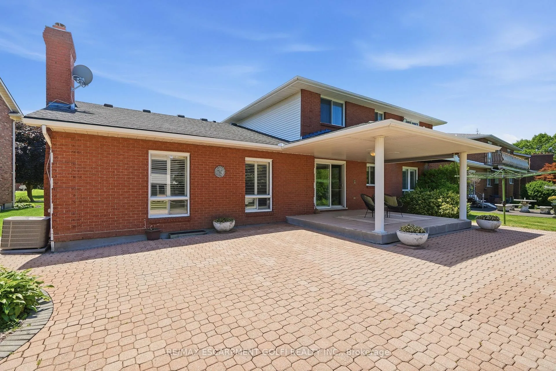 Photo 37 of 24 Renfrew Drive, Thorold, Confederation Heights — HOMEH