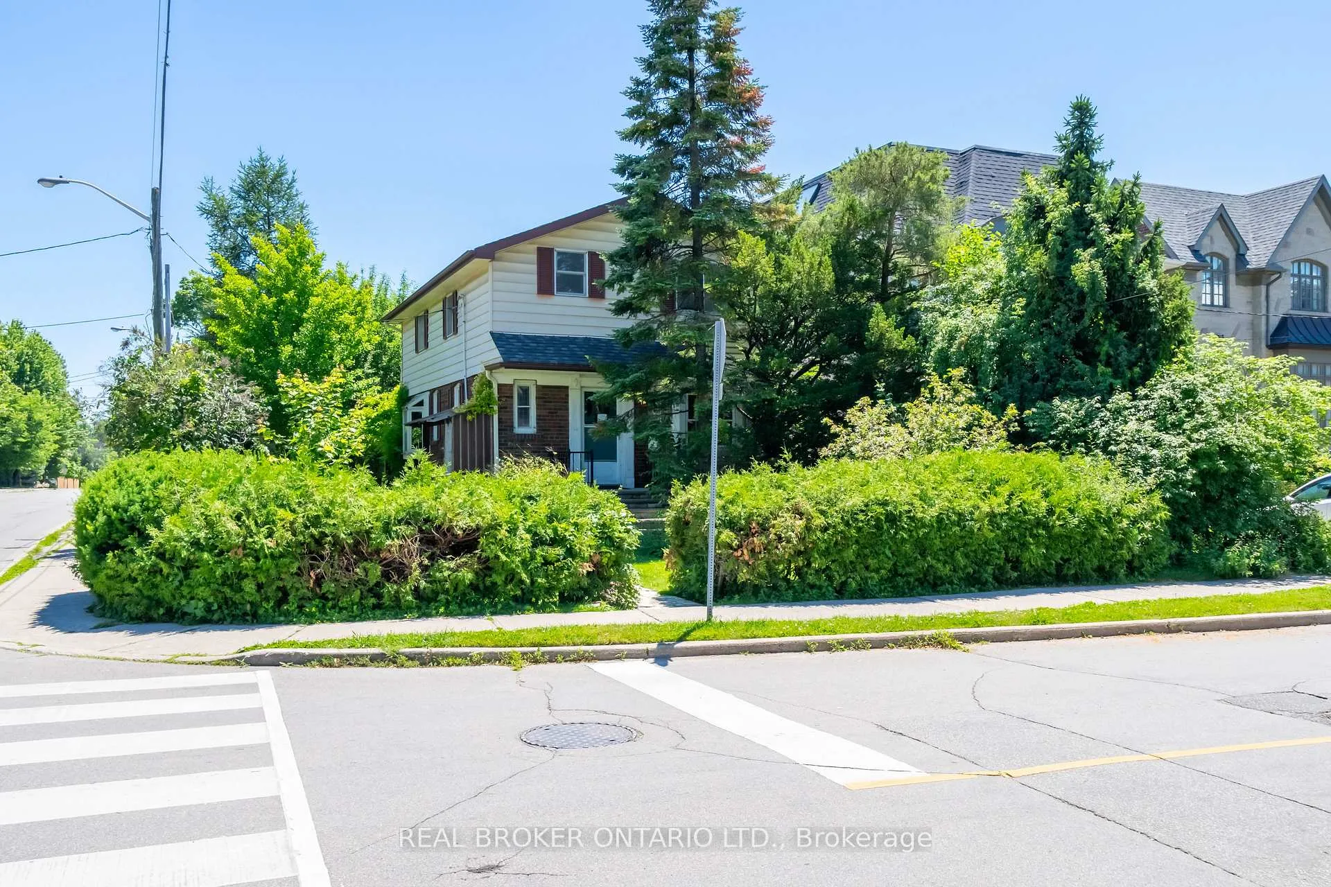 Photo 3 of 483 Melrose Avenue, Toronto, Bedford Park-Nortown — HOMEH