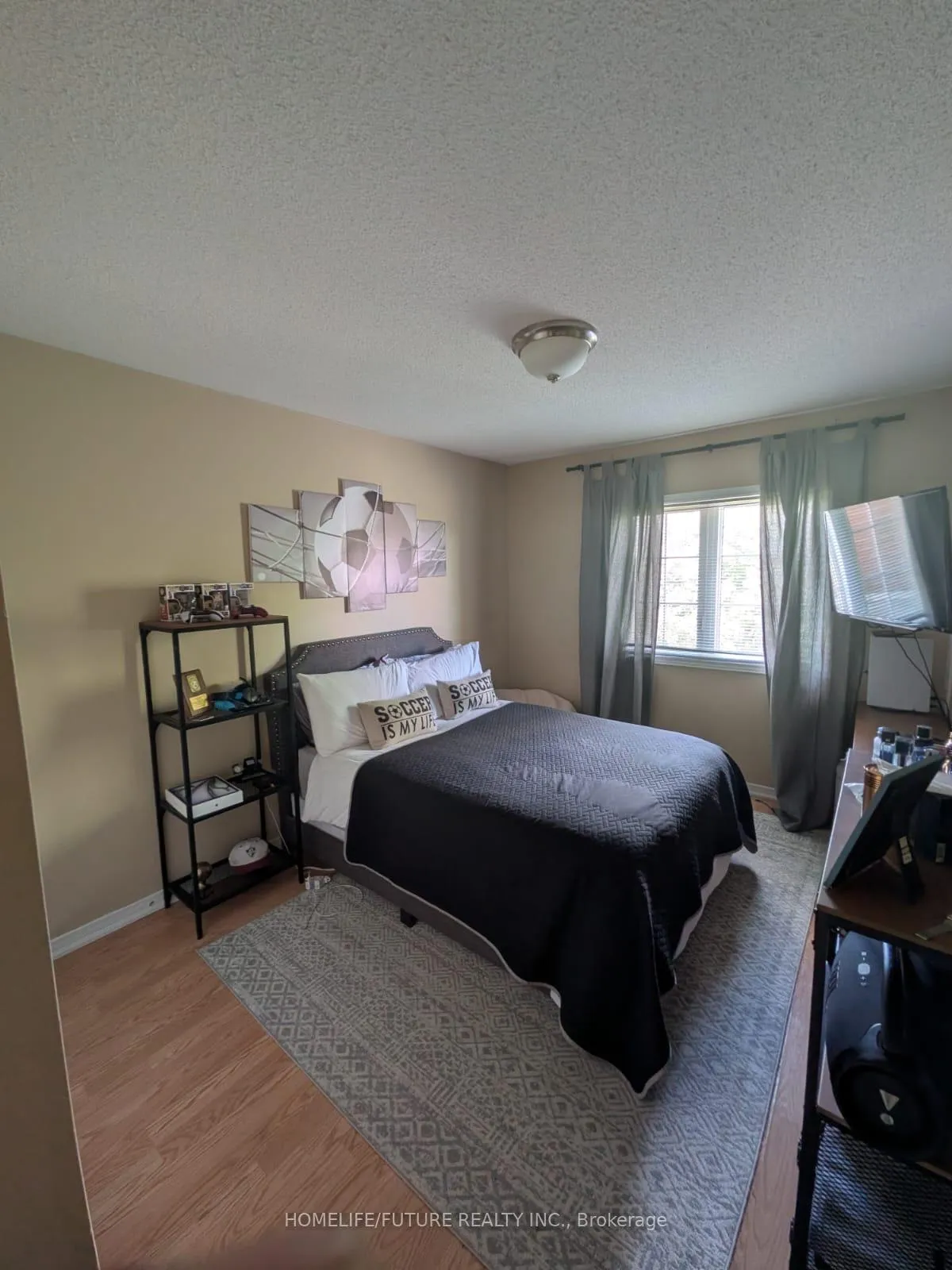 Photo 7 of 301 Davos Road, Vaughan, Vellore Village — HOMEH