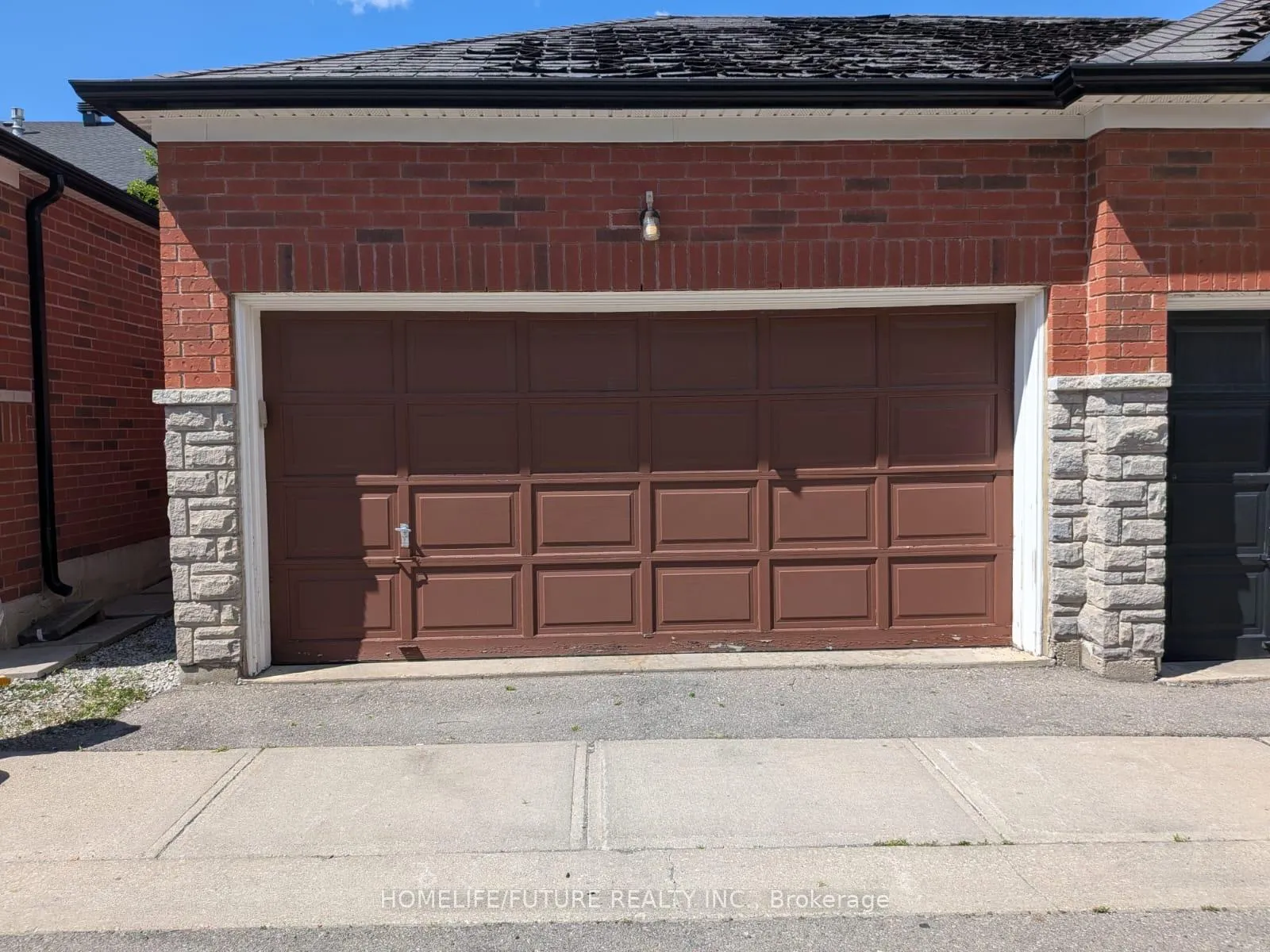 Photo 14 of 301 Davos Road, Vaughan, Vellore Village — HOMEH