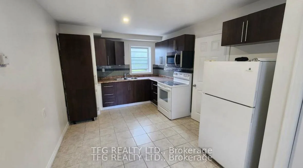 Photo 2 of Unit 3, 645 Townline Road, Clarington, Courtice — HOMEH