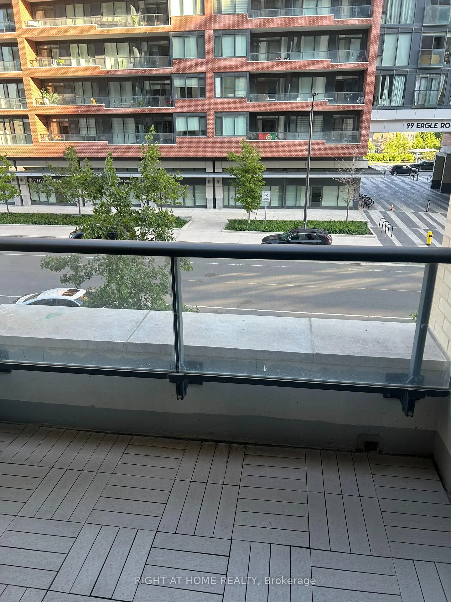 Photo 10 of Unit 211, 100 Eagle Rock Way, Vaughan, Rural Vaughan — HOMEH