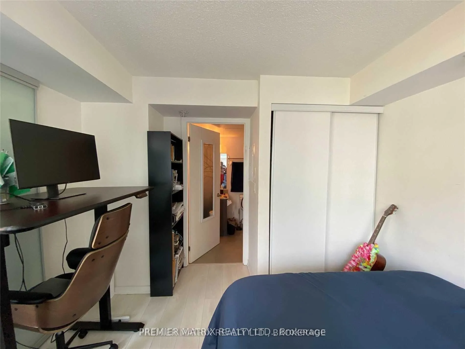 Photo 4 of Unit 720, 20 Joe Shuster Way, Toronto, Niagara — HOMEH