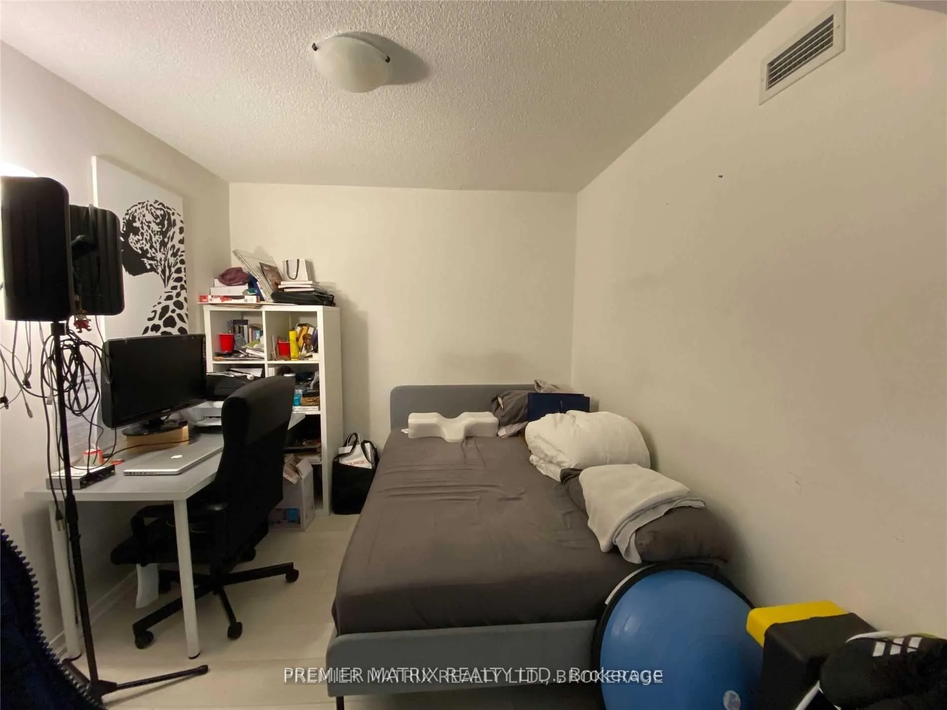 Photo 6 of Unit 720, 20 Joe Shuster Way, Toronto, Niagara — HOMEH