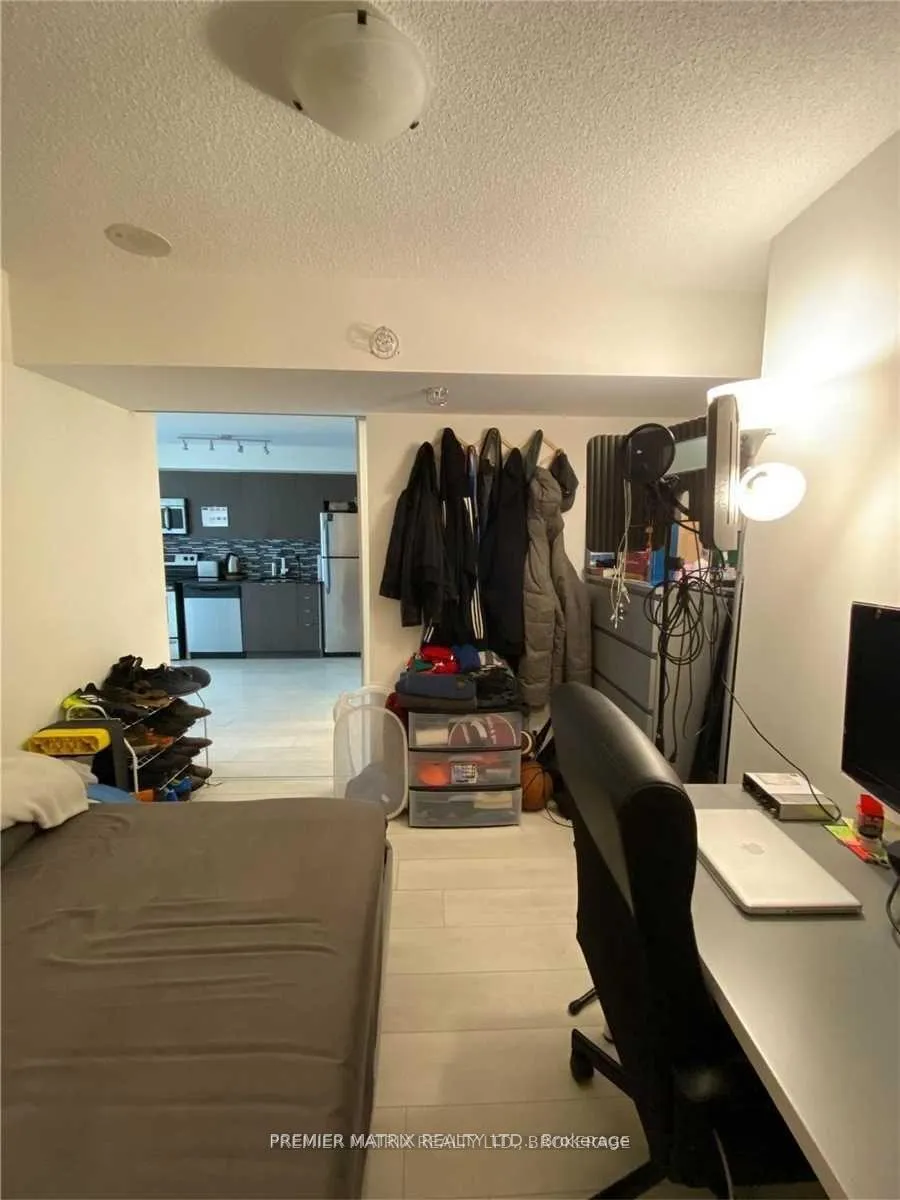 Photo 7 of Unit 720, 20 Joe Shuster Way, Toronto, Niagara — HOMEH