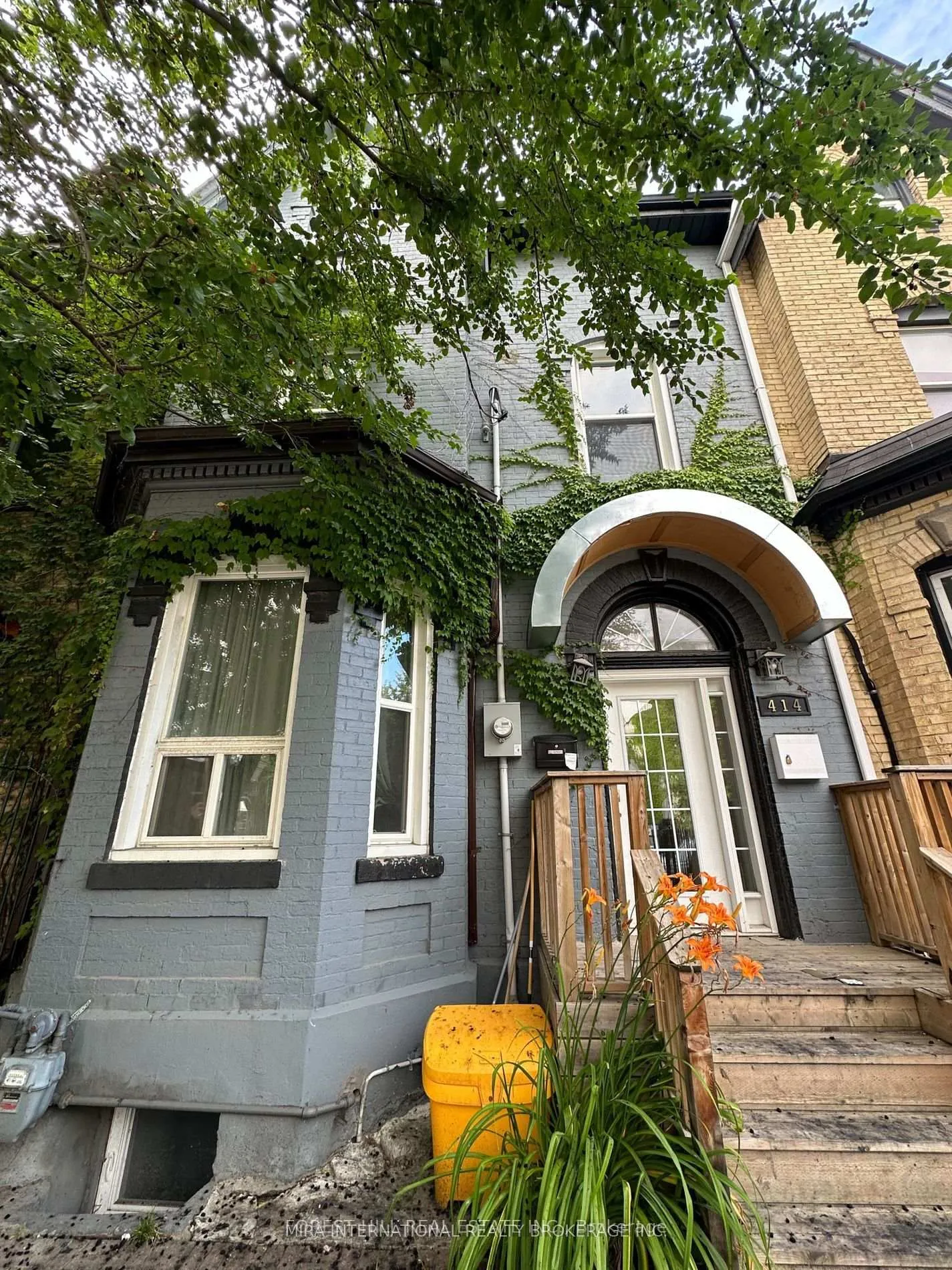 Photo 1 of Unit B1, 414 Dundas Street E, Toronto, Moss Park — HOMEH