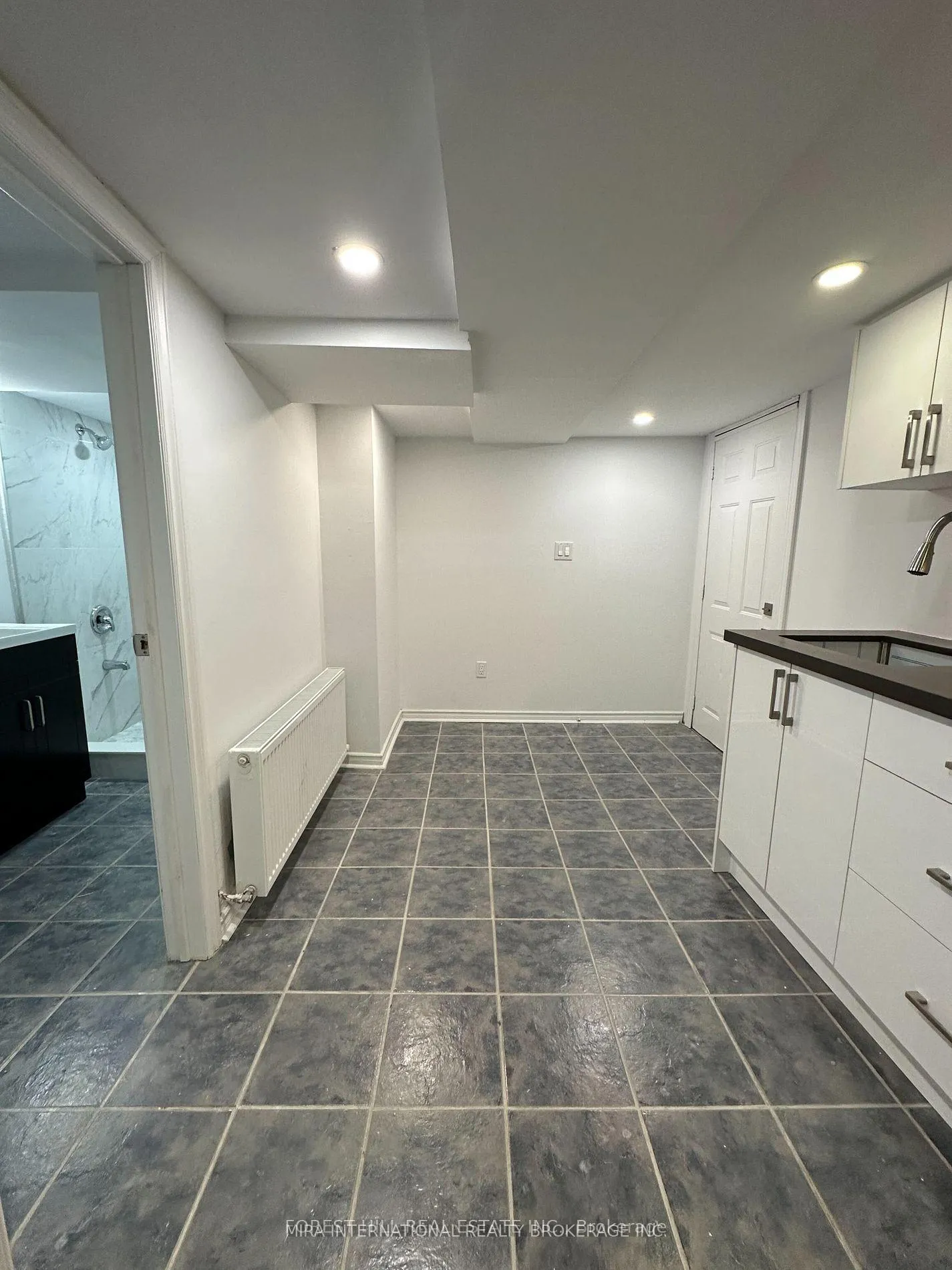 Photo 6 of Unit B1, 414 Dundas Street E, Toronto, Moss Park — HOMEH