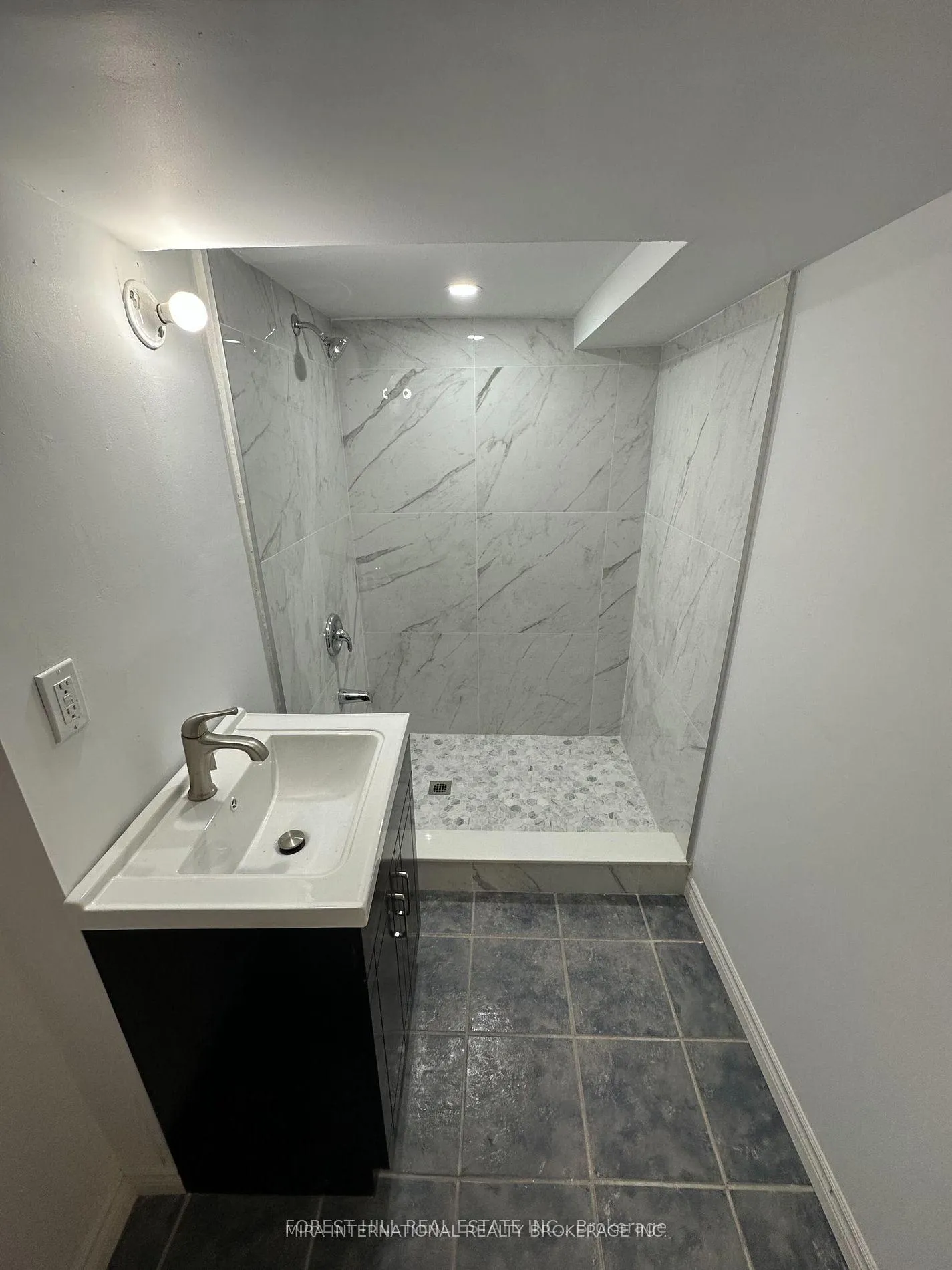 Photo 10 of Unit B1, 414 Dundas Street E, Toronto, Moss Park — HOMEH