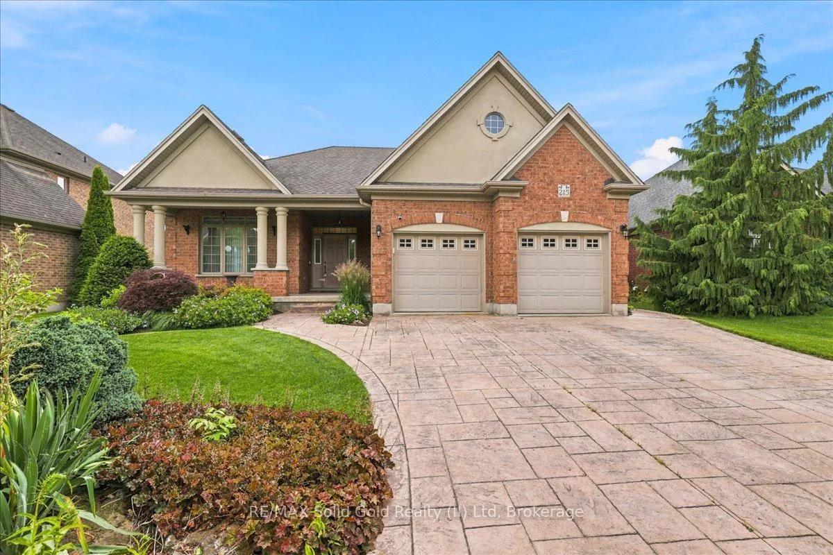 Photo 1 of 215 Terrace Wood Crescent, Kitchener, Pioneer Tower West — HOMEH