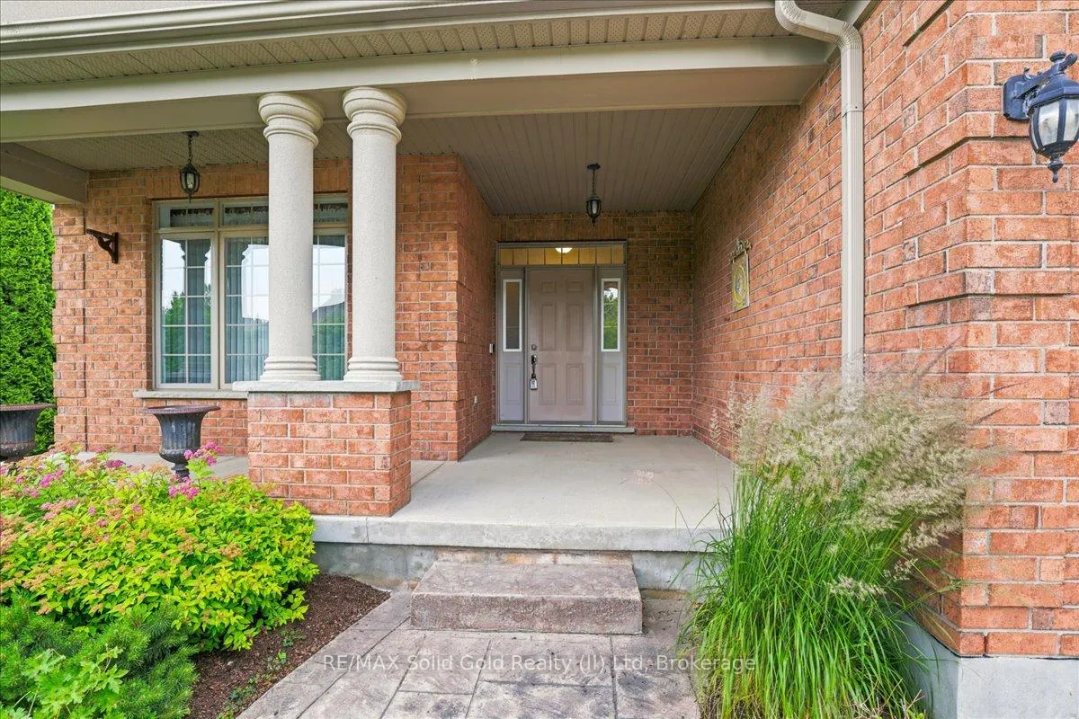 Photo 4 of 215 Terrace Wood Crescent, Kitchener, Pioneer Tower West — HOMEH
