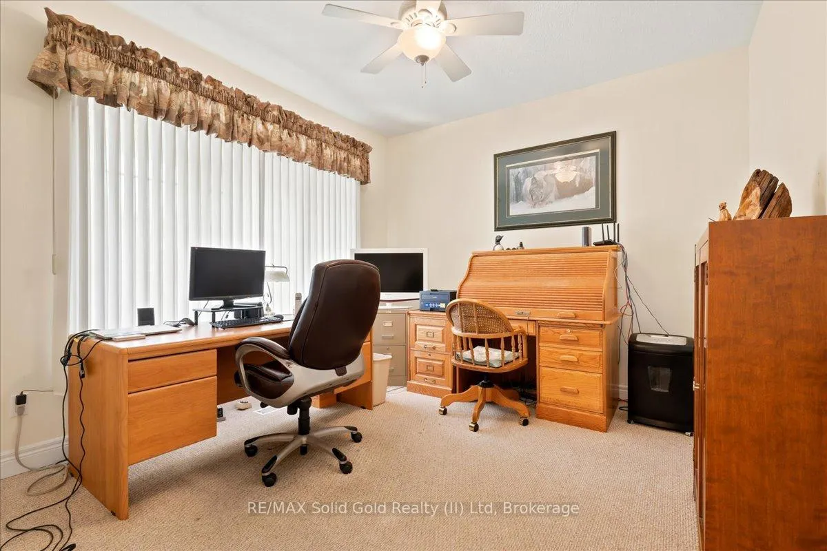 Photo 18 of 215 Terrace Wood Crescent, Kitchener, Pioneer Tower West — HOMEH