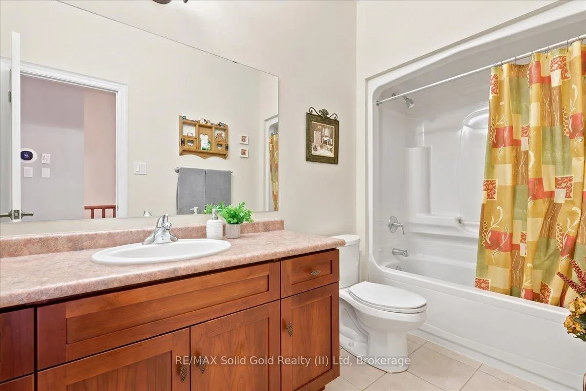 Photo 21 of 215 Terrace Wood Crescent, Kitchener, Pioneer Tower West — HOMEH