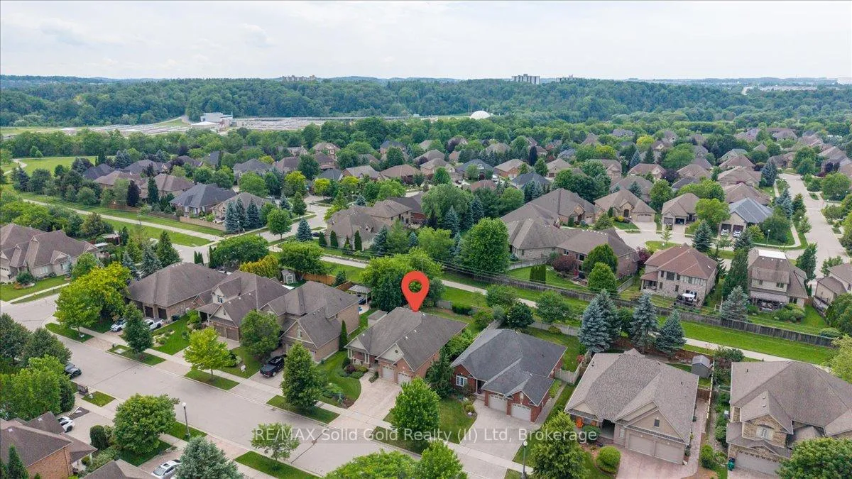 Photo 42 of 215 Terrace Wood Crescent, Kitchener, Pioneer Tower West — HOMEH