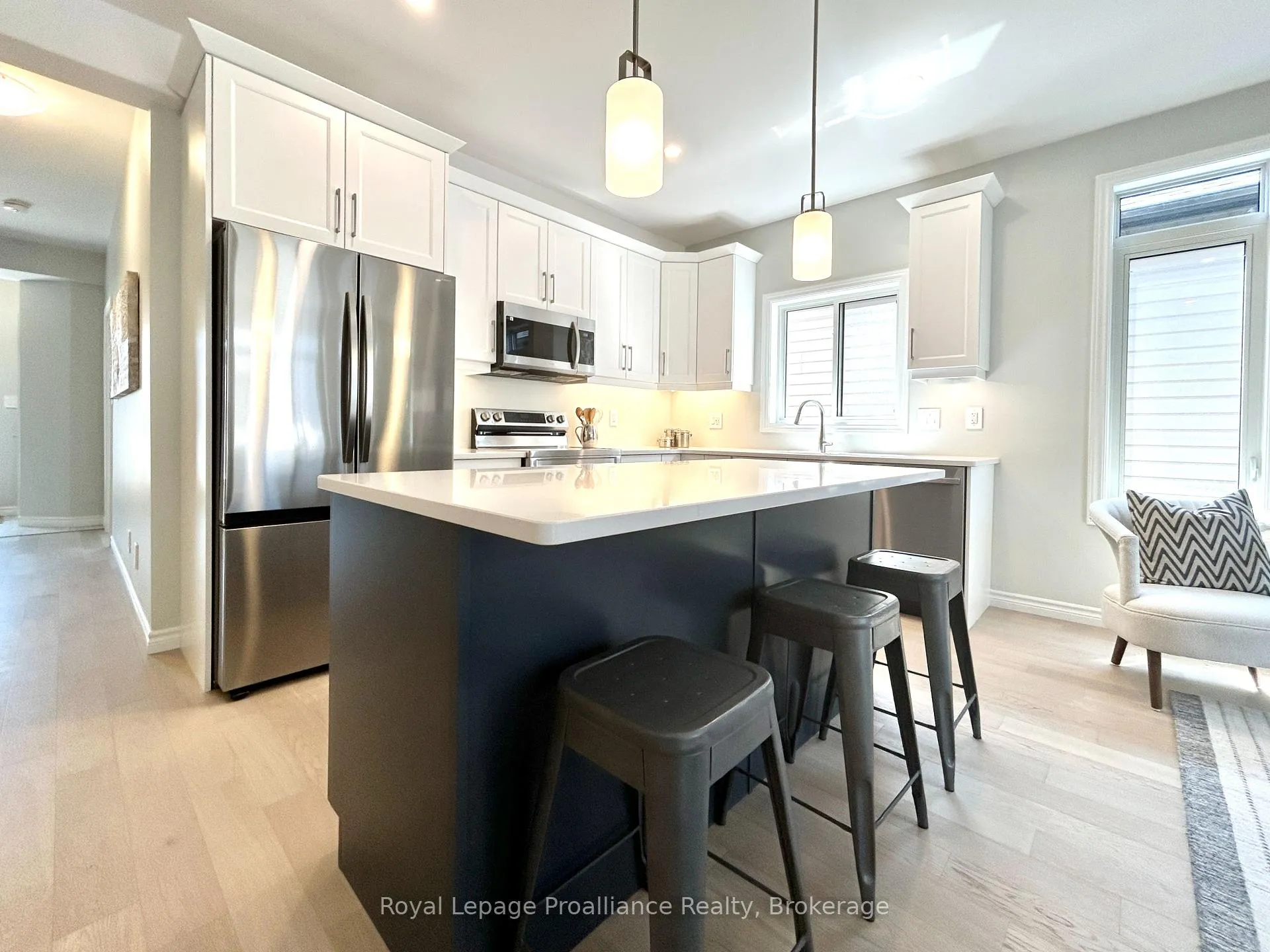 Photo 7 of 79 Athabaska Drive, Belleville, Thurlow Ward — HOMEH