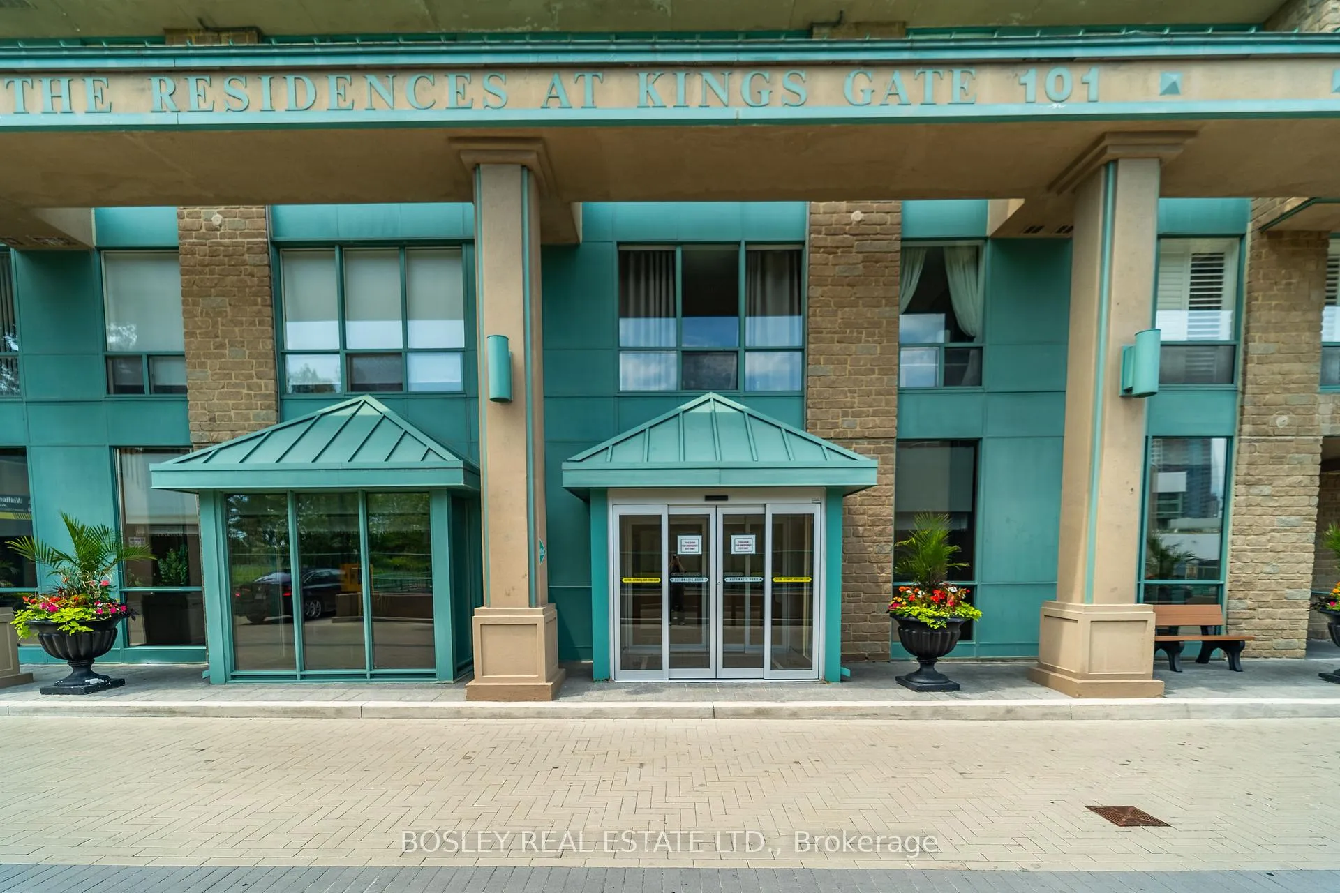 Photo 2 of Unit 2202, 101 Subway Crescent, Etobicoke, Islington-City Centre West — HOMEH