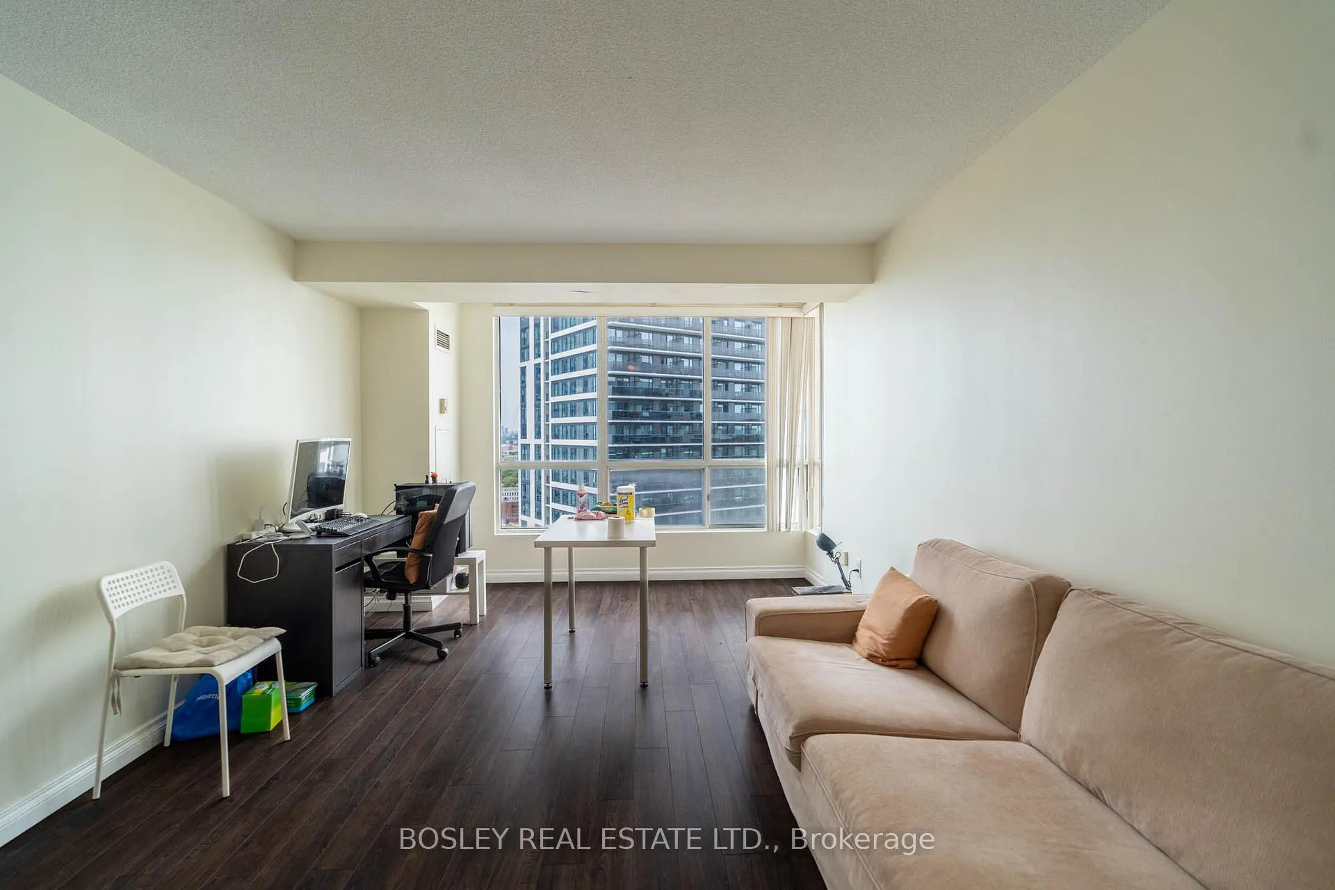 Photo 21 of Unit 2202, 101 Subway Crescent, Etobicoke, Islington-City Centre West — HOMEH