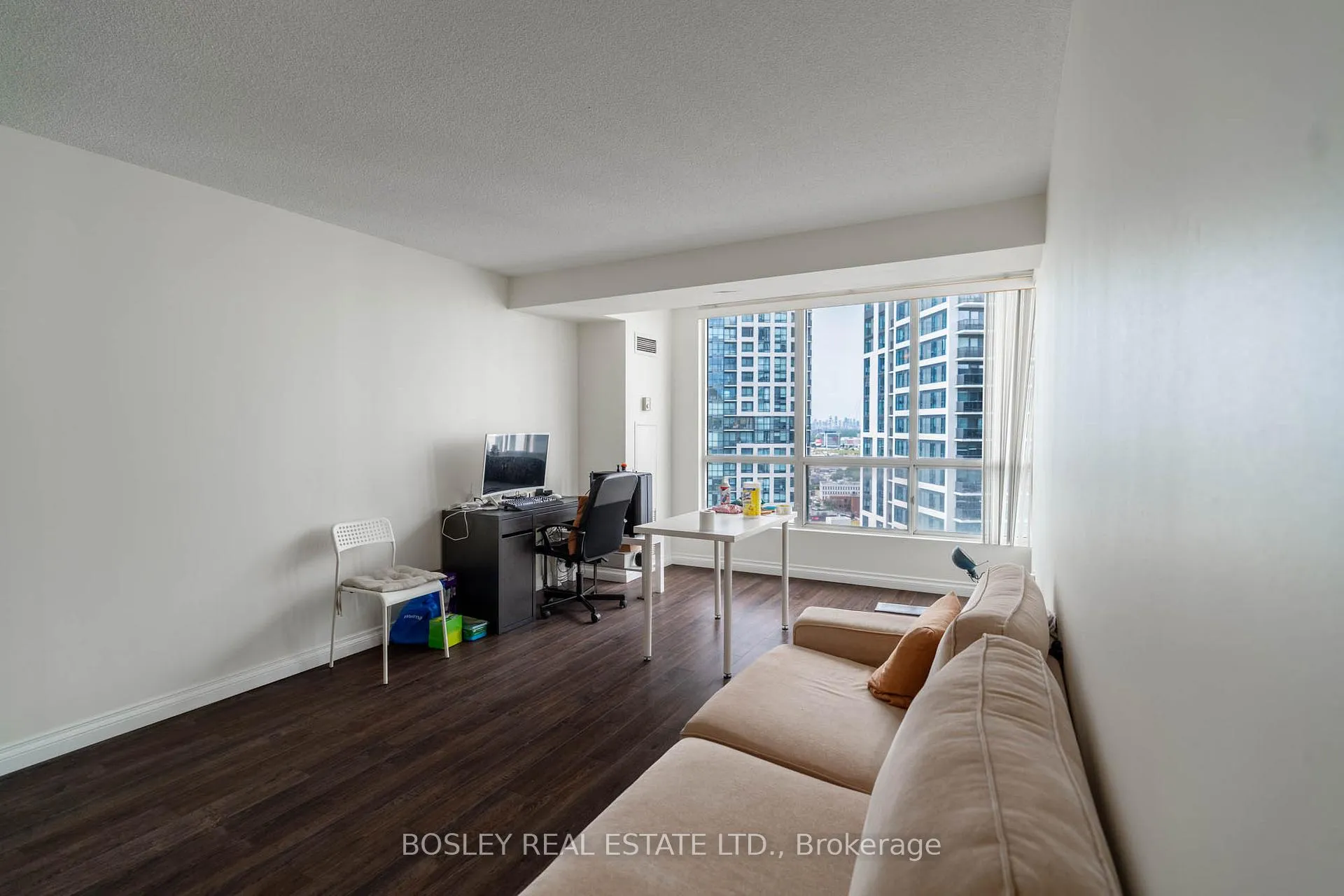 Photo 22 of Unit 2202, 101 Subway Crescent, Etobicoke, Islington-City Centre West — HOMEH