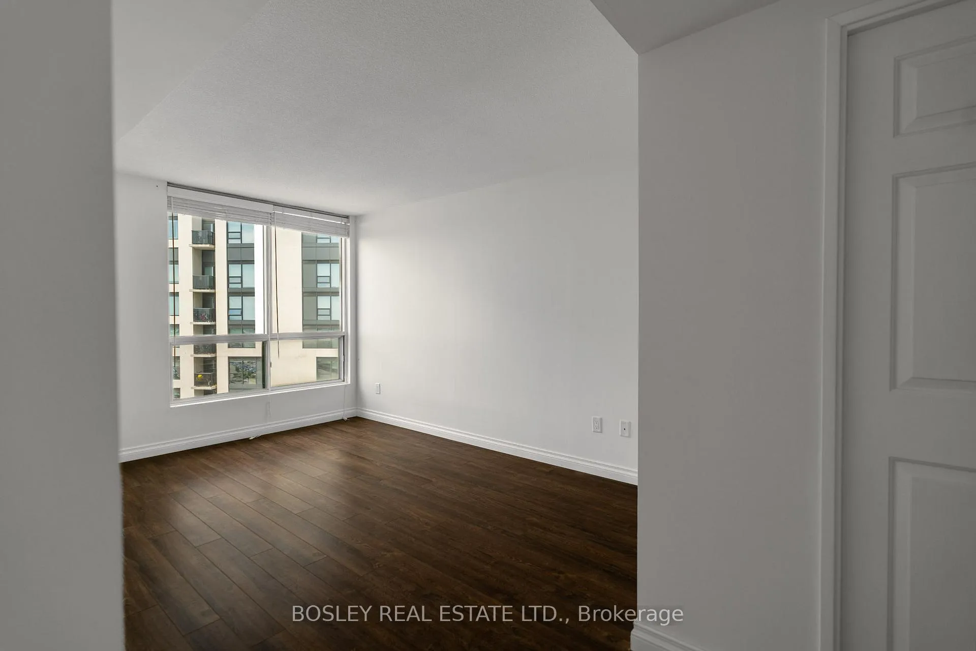 Photo 25 of Unit 2202, 101 Subway Crescent, Etobicoke, Islington-City Centre West — HOMEH