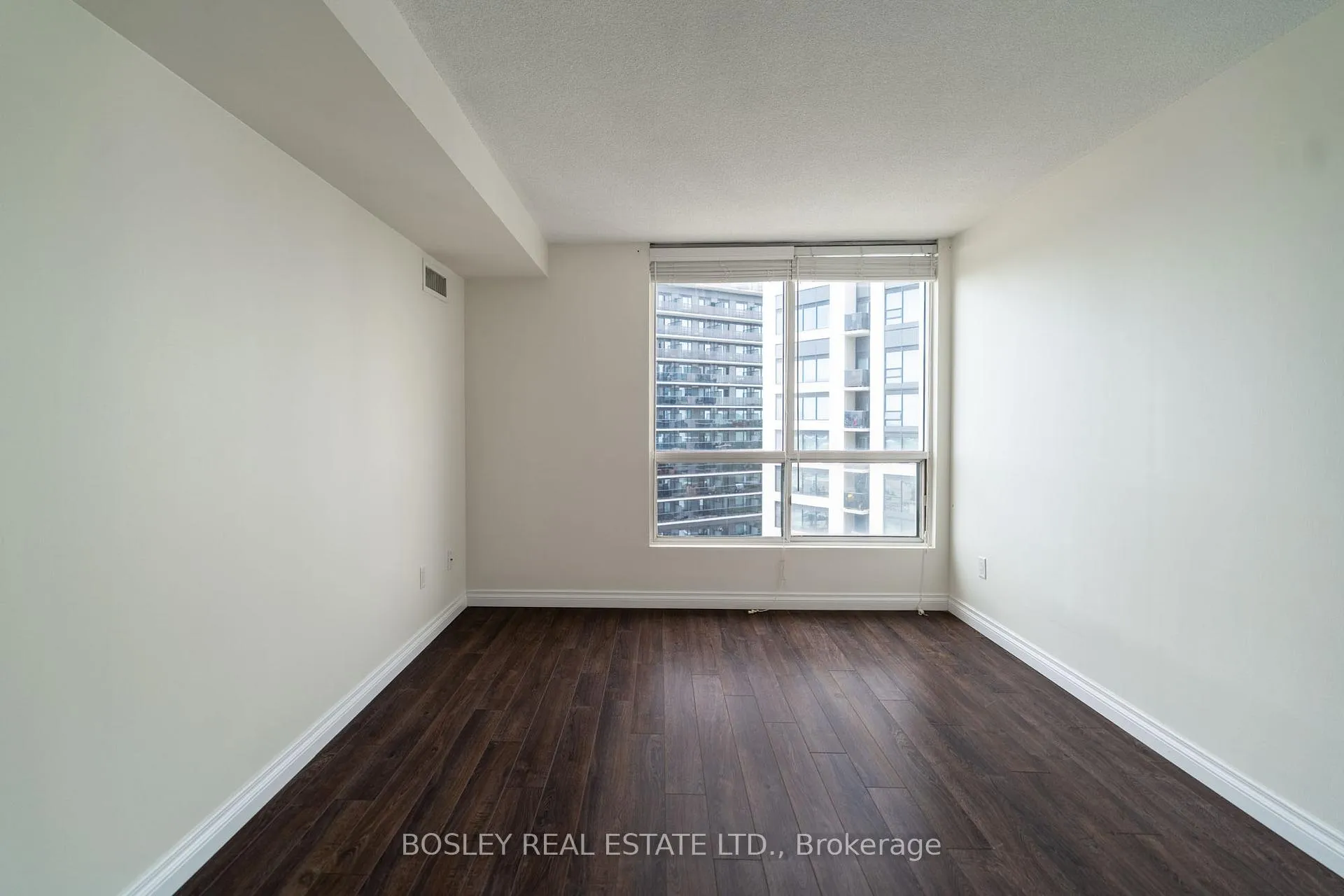 Photo 27 of Unit 2202, 101 Subway Crescent, Etobicoke, Islington-City Centre West — HOMEH