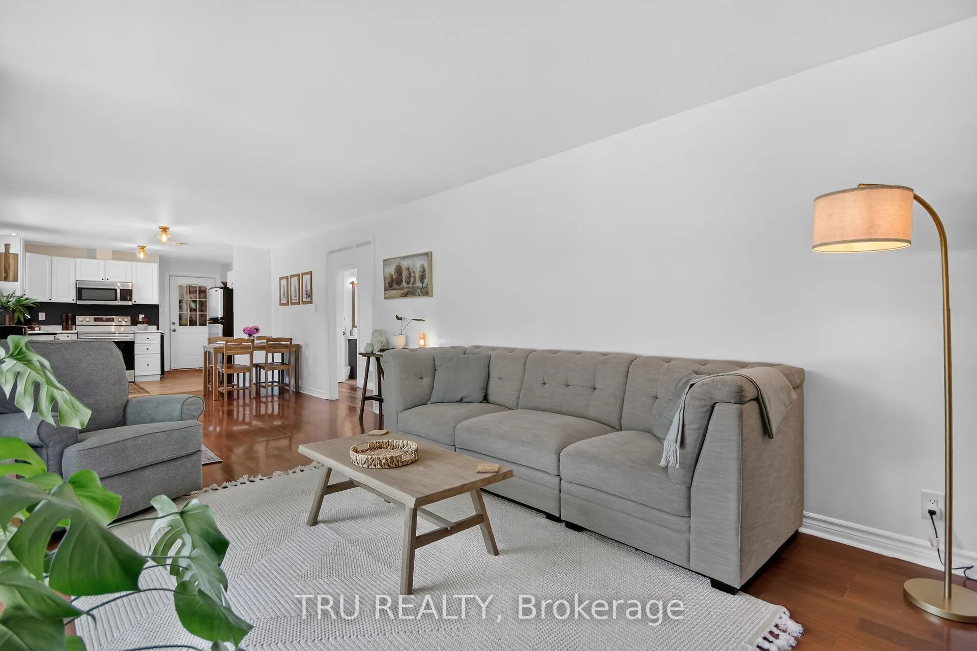 Photo 7 of 123 Main Street, North Dundas, North Dundas (Winchester) Twp — HOMEH