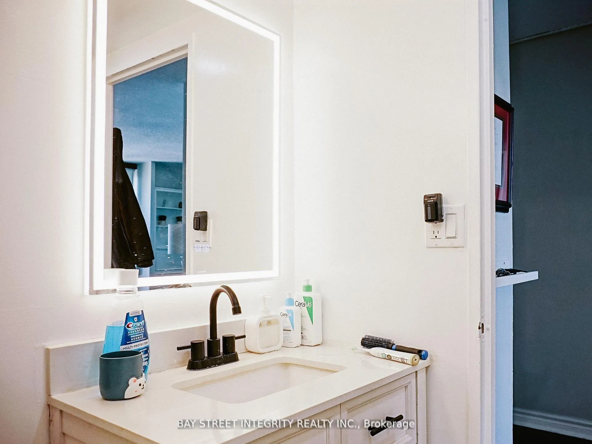 Photo 9 of Unit 3013, 33 Harbour Square, Toronto, Waterfront Communities — HOMEH
