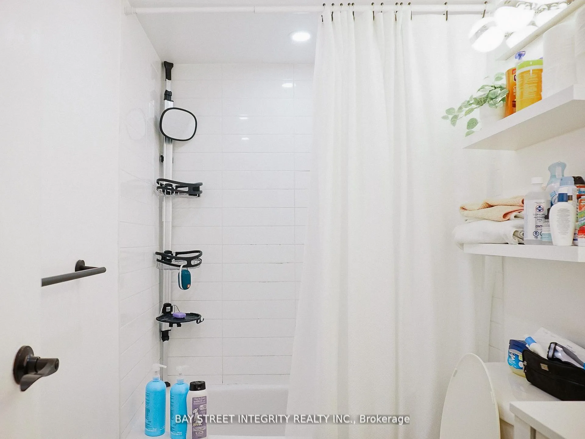 Photo 10 of Unit 3013, 33 Harbour Square, Toronto, Waterfront Communities — HOMEH
