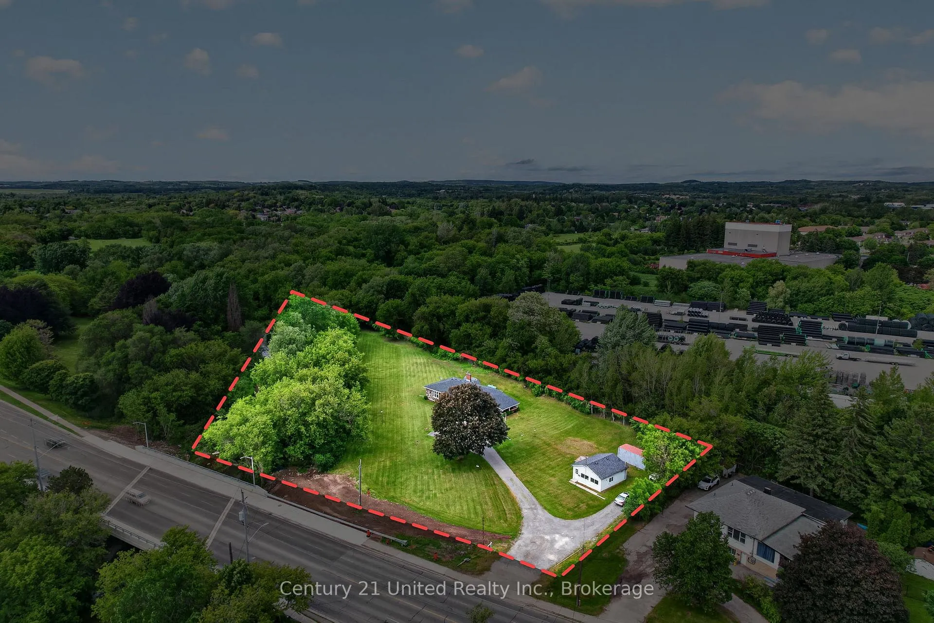 Photo 3 of 670 William Street, Cobourg — HOMEH