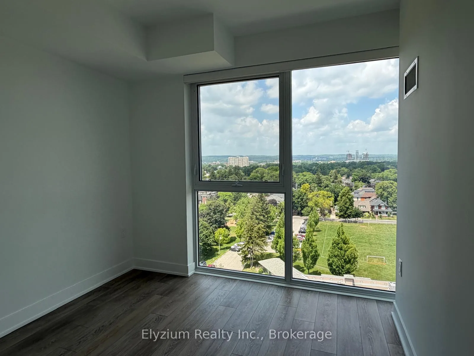 Photo 8 of Unit 1111, 2088 James Street, Burlington, Brant — HOMEH