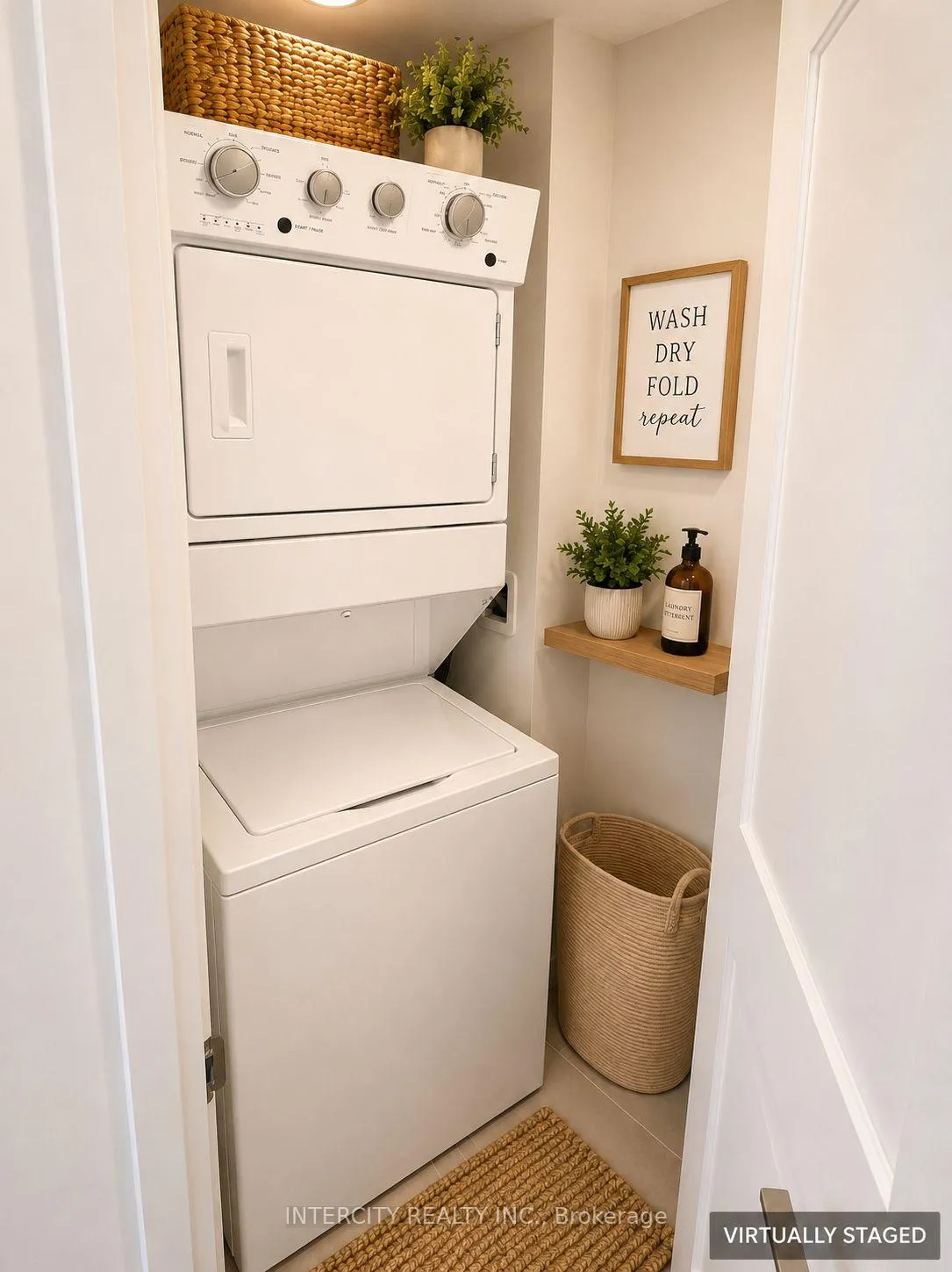 Photo 7 of Unit 225, 85 Attmar Drive, Brampton, Bram East — HOMEH