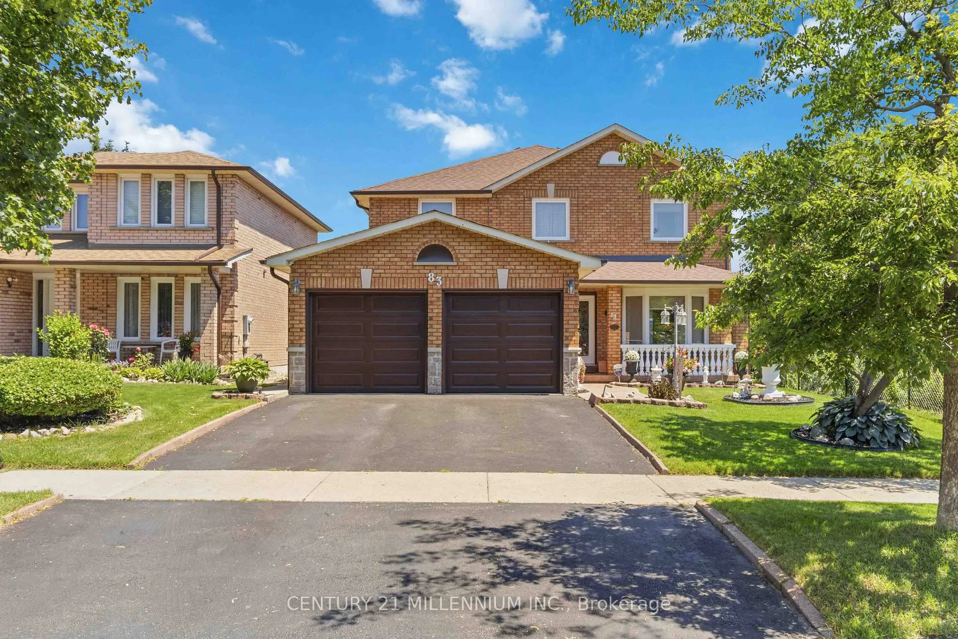 Photo 2 of 83 Sunforest Drive, Brampton, Heart Lake West — HOMEH