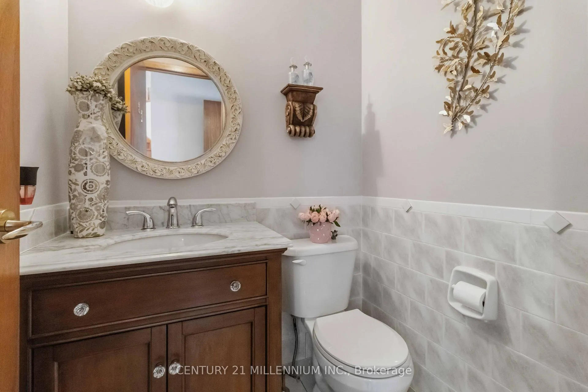 Photo 18 of 83 Sunforest Drive, Brampton, Heart Lake West — HOMEH