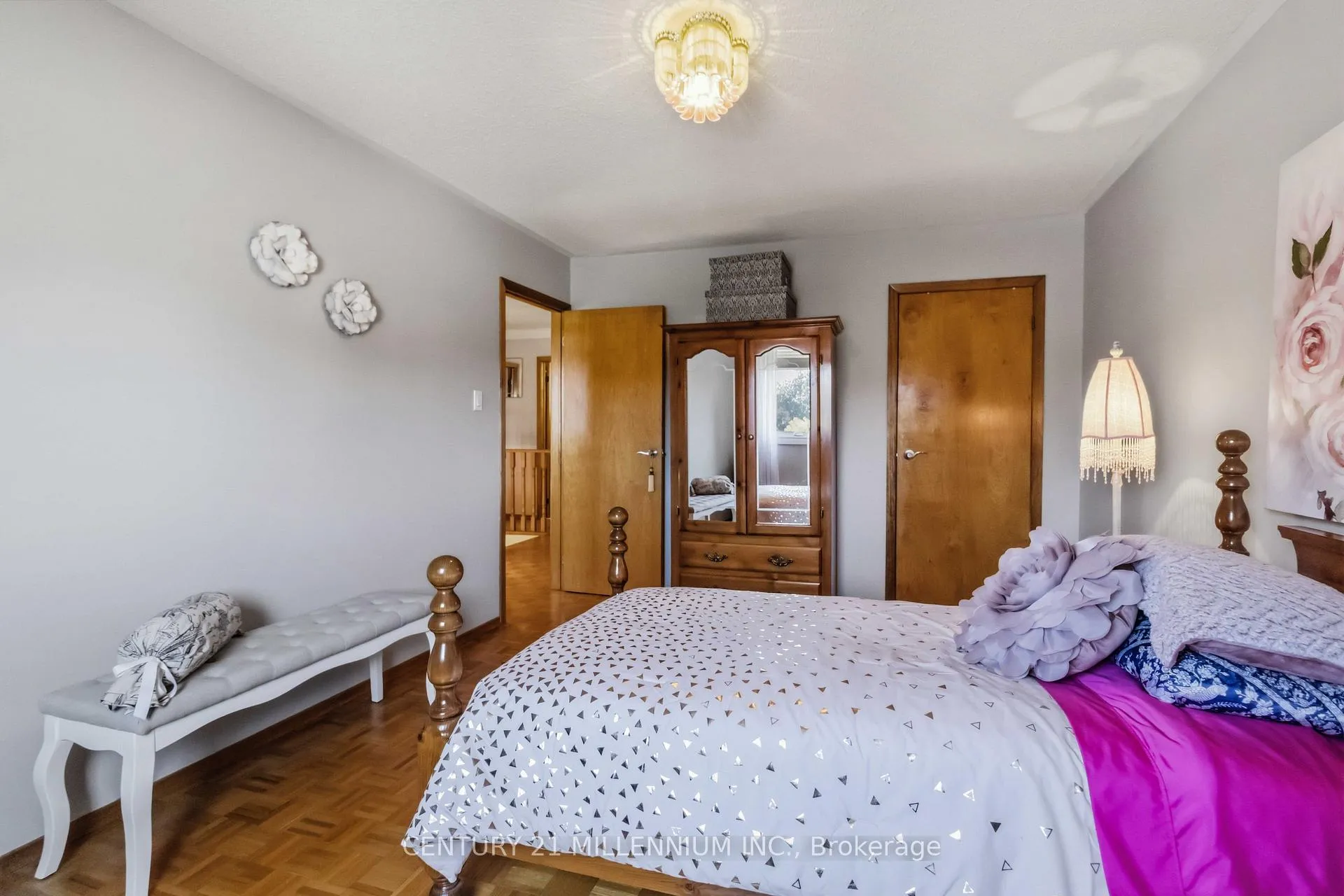 Photo 27 of 83 Sunforest Drive, Brampton, Heart Lake West — HOMEH