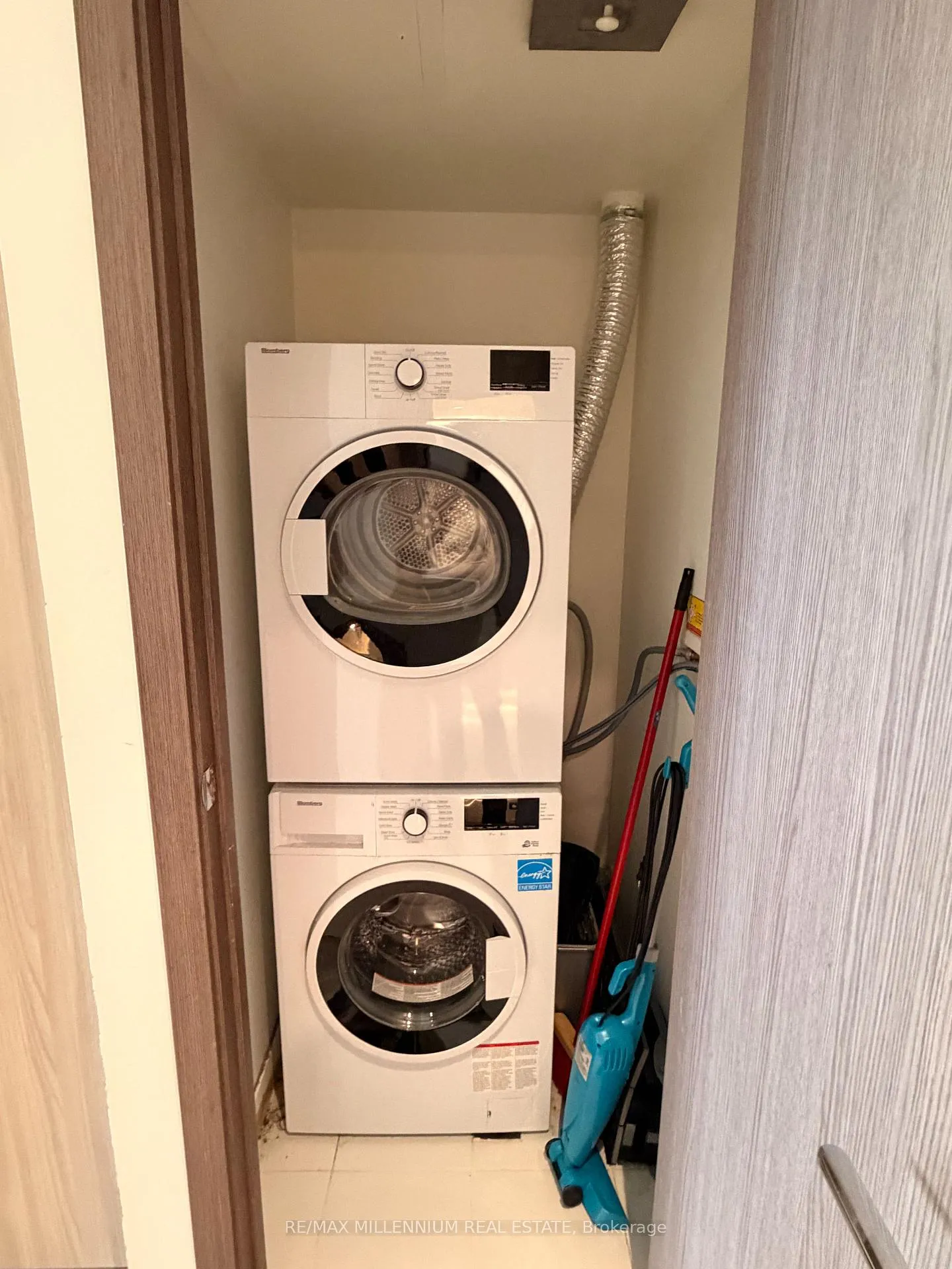 Photo 11 of Unit 2807, 19 Bathurst Street, Toronto, Waterfront Communities — HOMEH