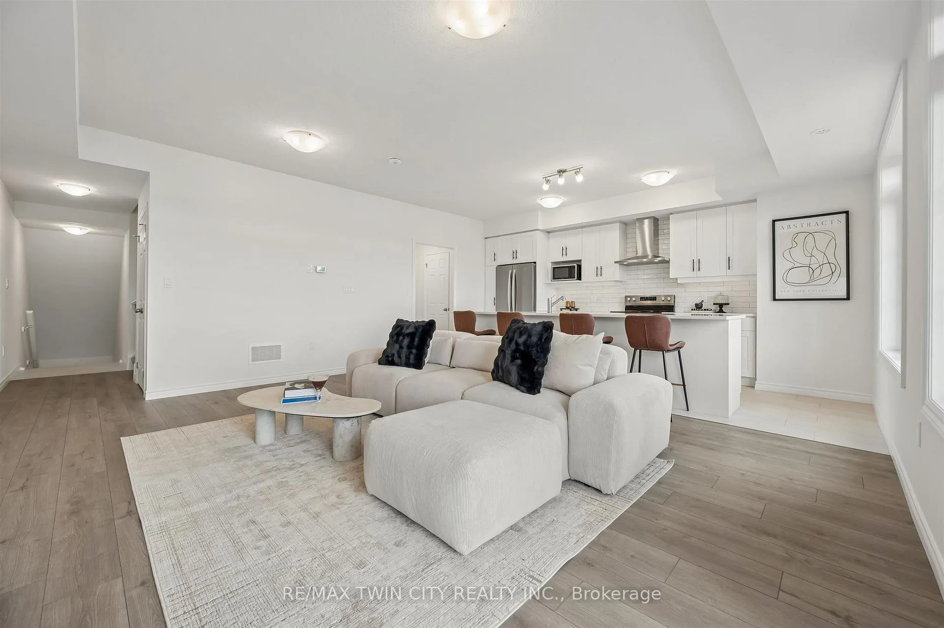 Photo 8 of 80 Lomond Lane, Kitchener, Huron Park — HOMEH