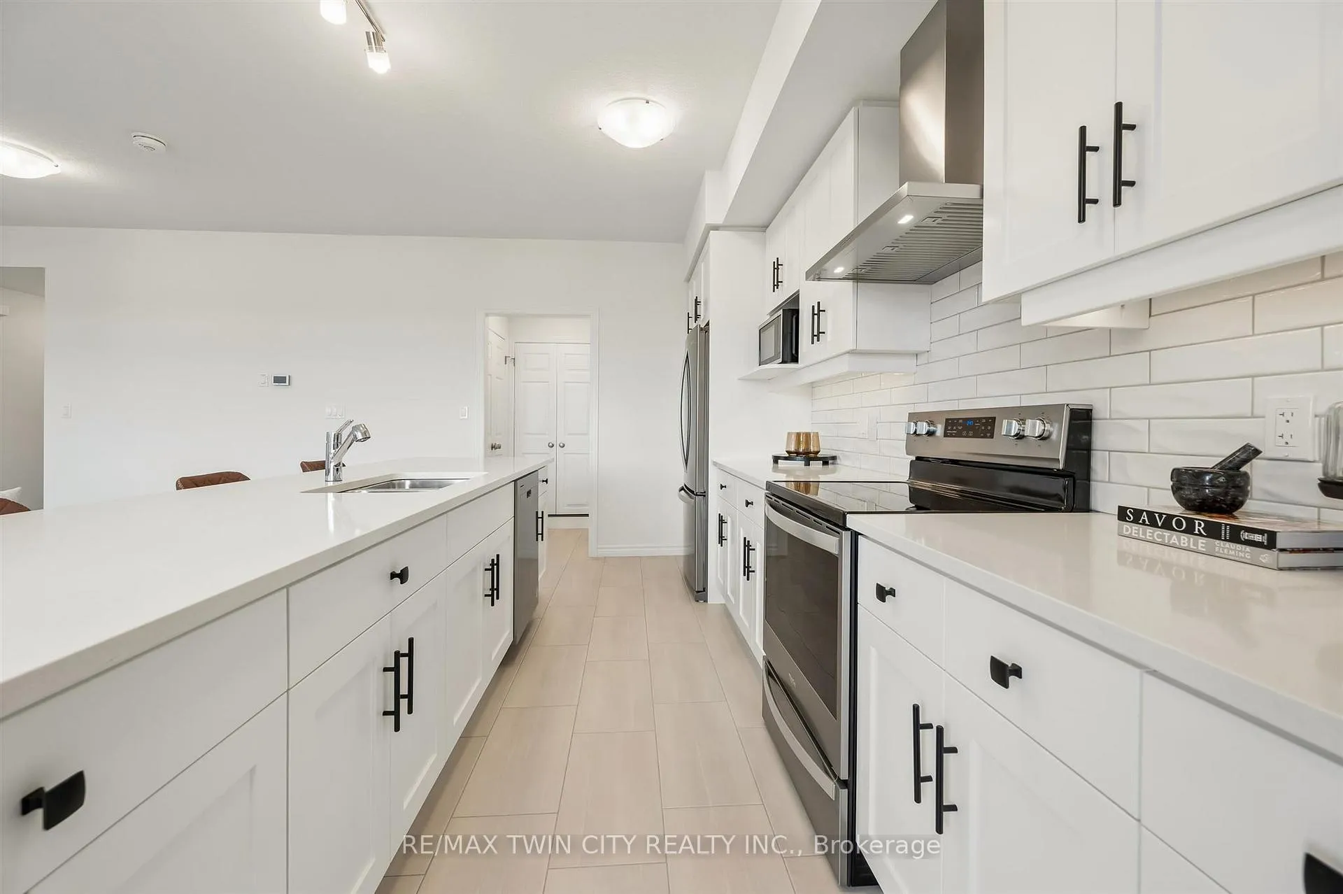 Photo 16 of 80 Lomond Lane, Kitchener, Huron Park — HOMEH