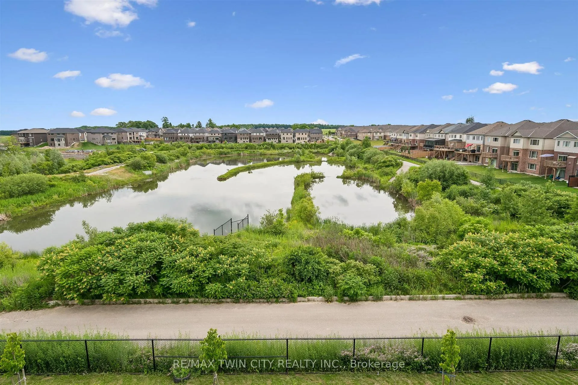 Photo 44 of 80 Lomond Lane, Kitchener, Huron Park — HOMEH