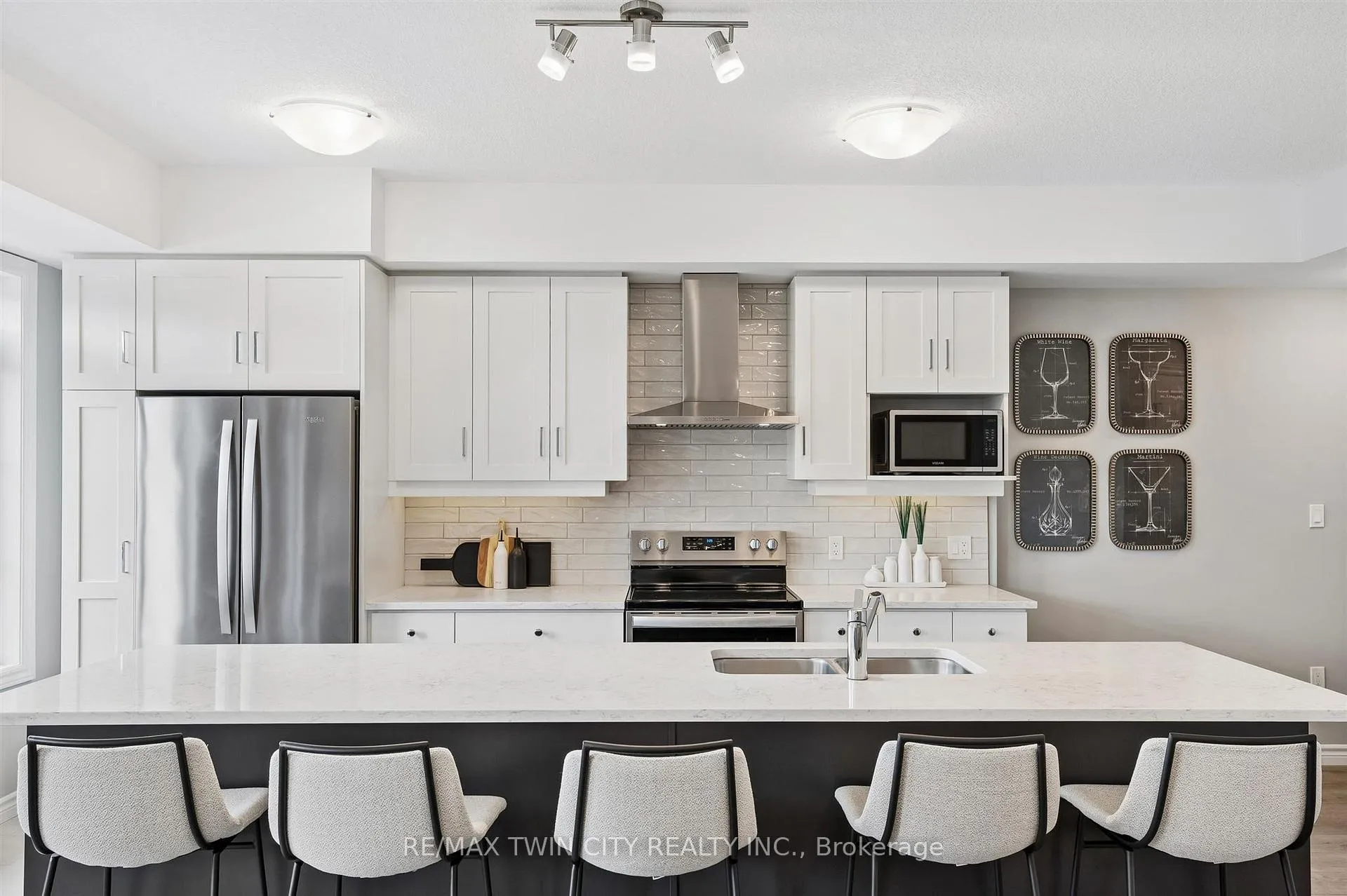 Photo 20 of 9 Lomond Lane, Kitchener, Huron Park — HOMEH