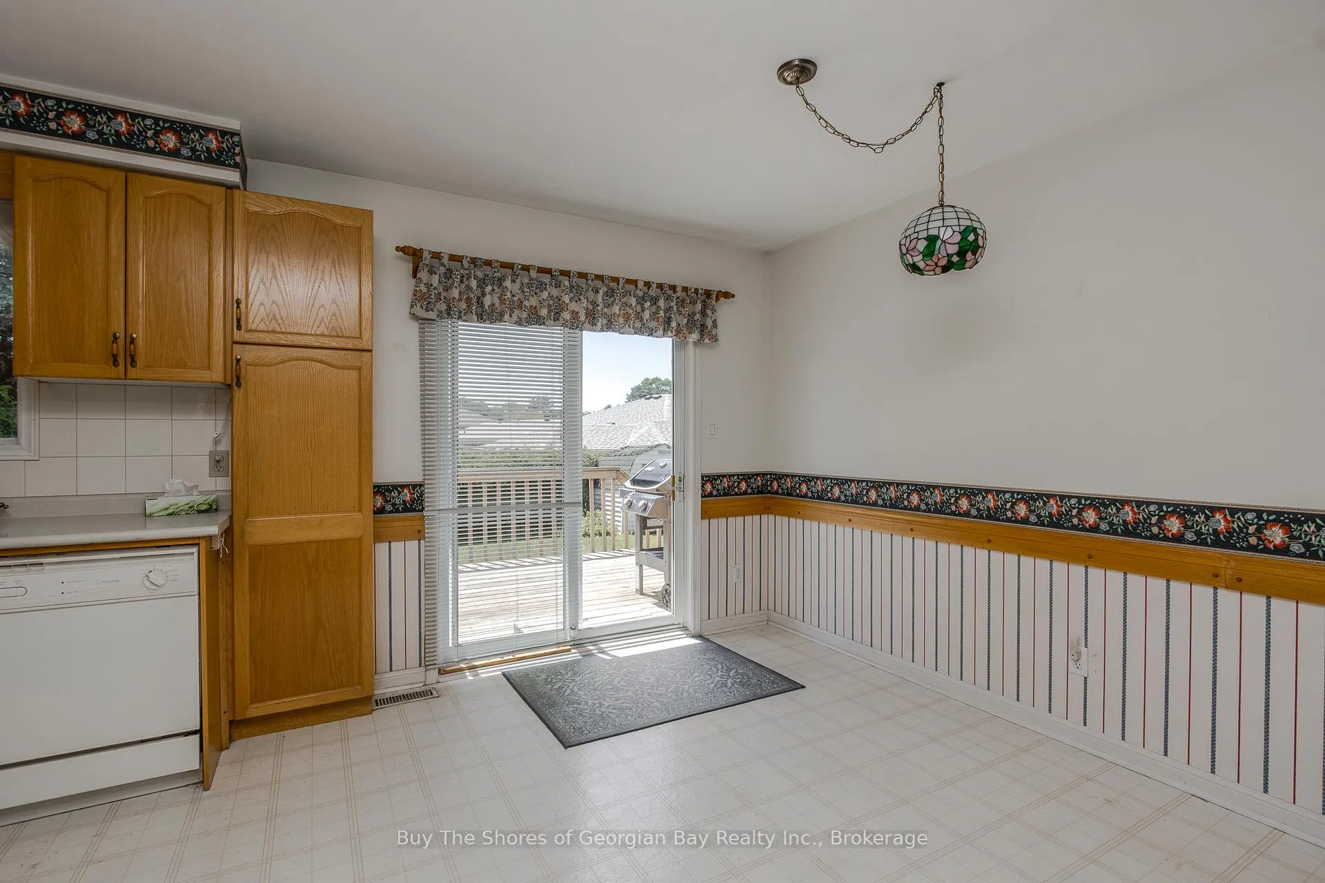 Photo 8 of 208 Margaret Street, Midland — HOMEH
