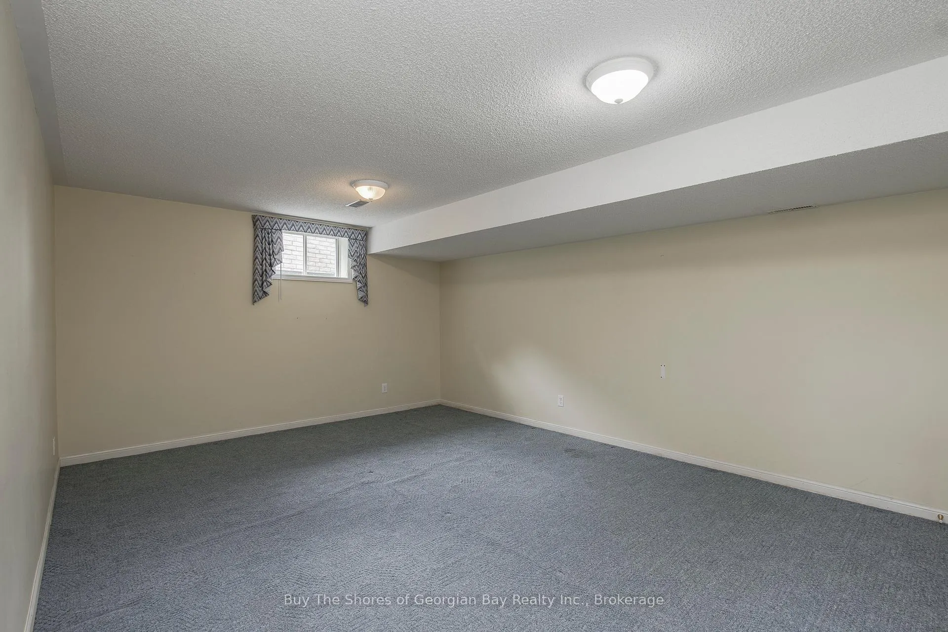 Photo 21 of 208 Margaret Street, Midland — HOMEH