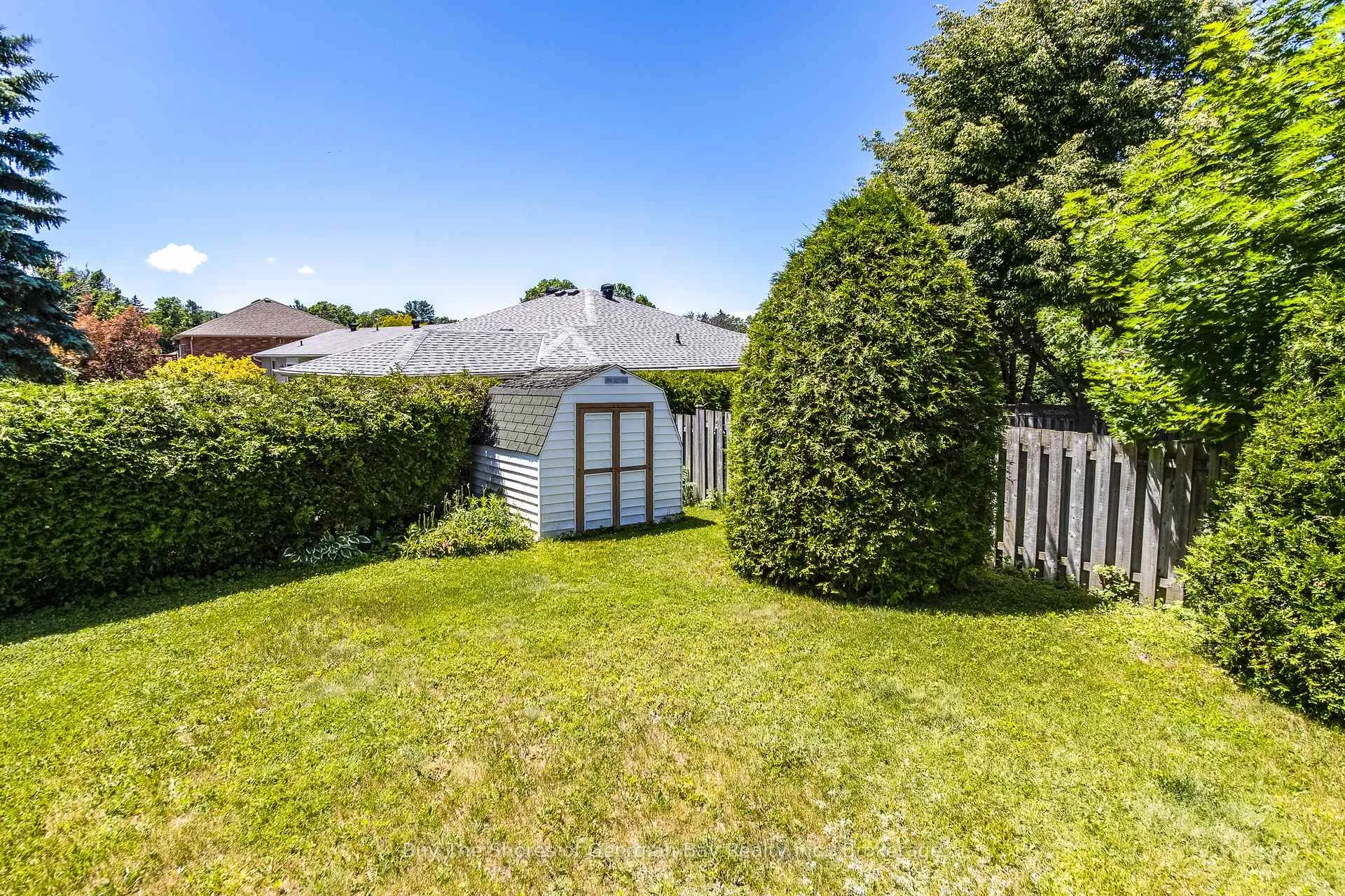 Photo 30 of 208 Margaret Street, Midland — HOMEH