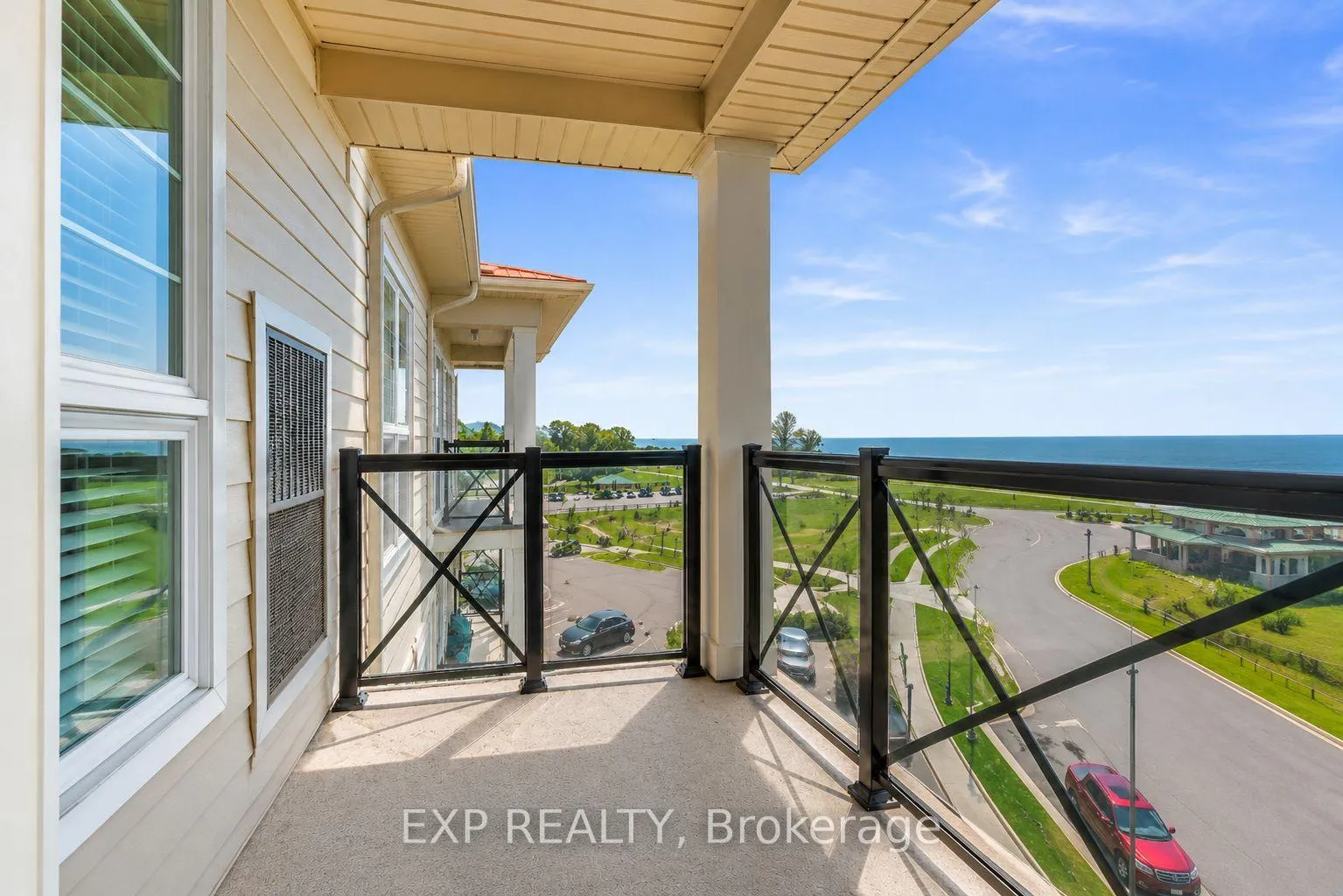 Photo 2 of Unit 415, 50 Lakebreeze Drive, Clarington, Newcastle — HOMEH