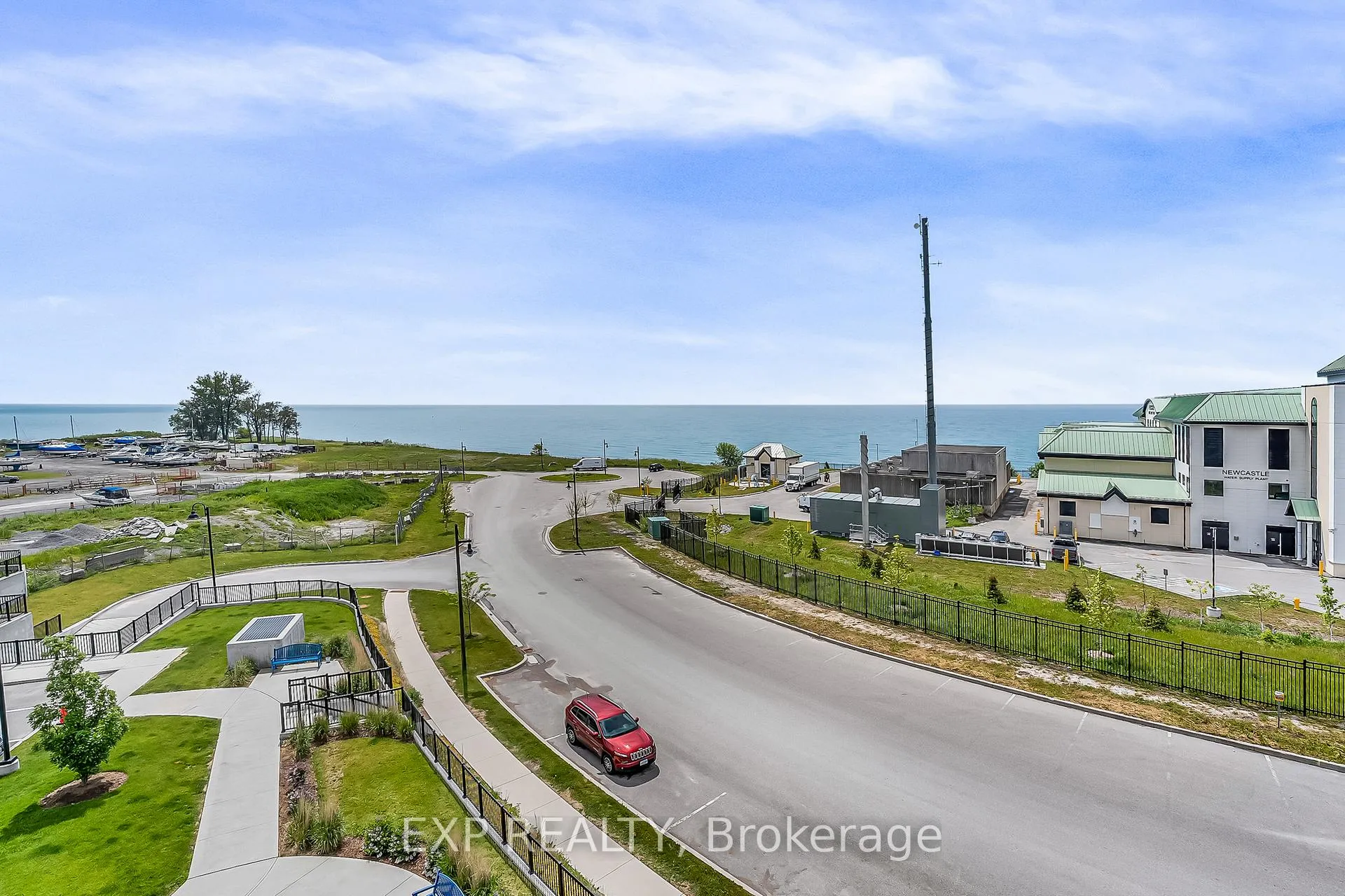 Photo 3 of Unit 415, 50 Lakebreeze Drive, Clarington, Newcastle — HOMEH